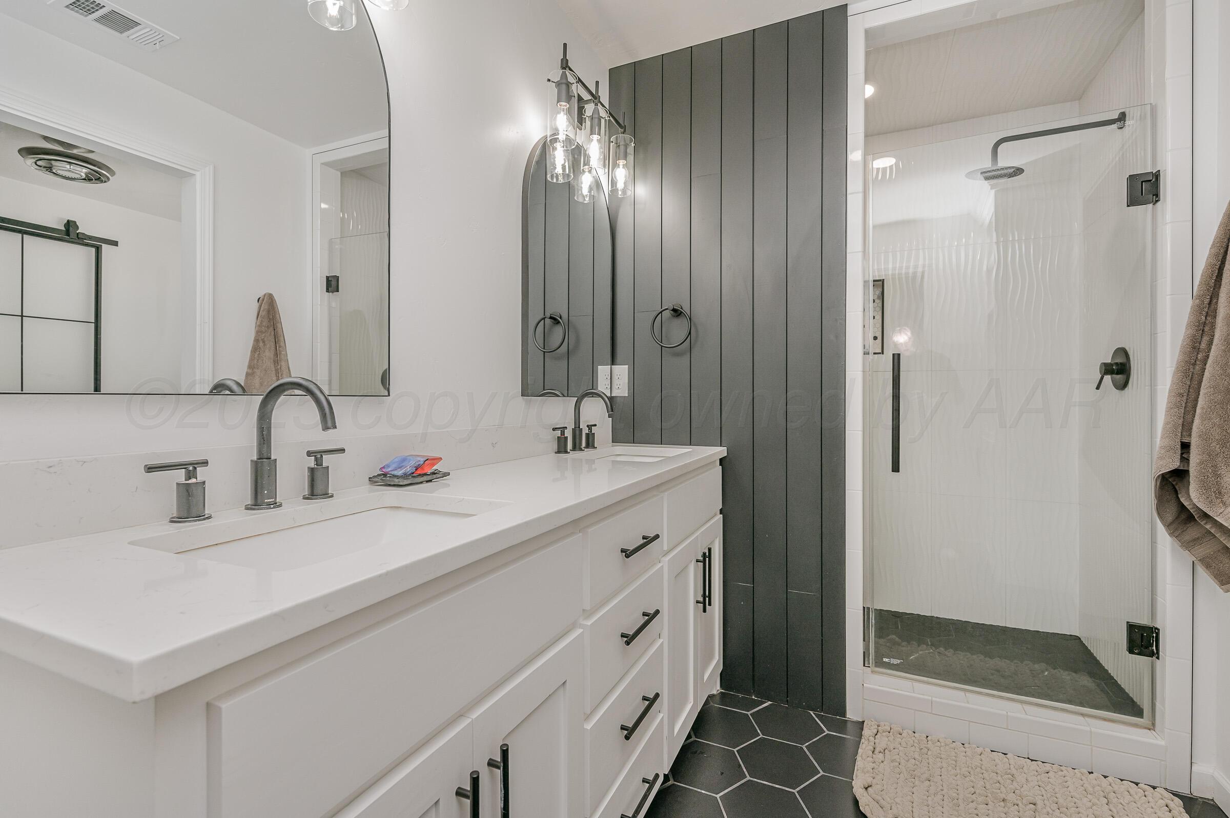 81 Country Club Drive Property Photo 22