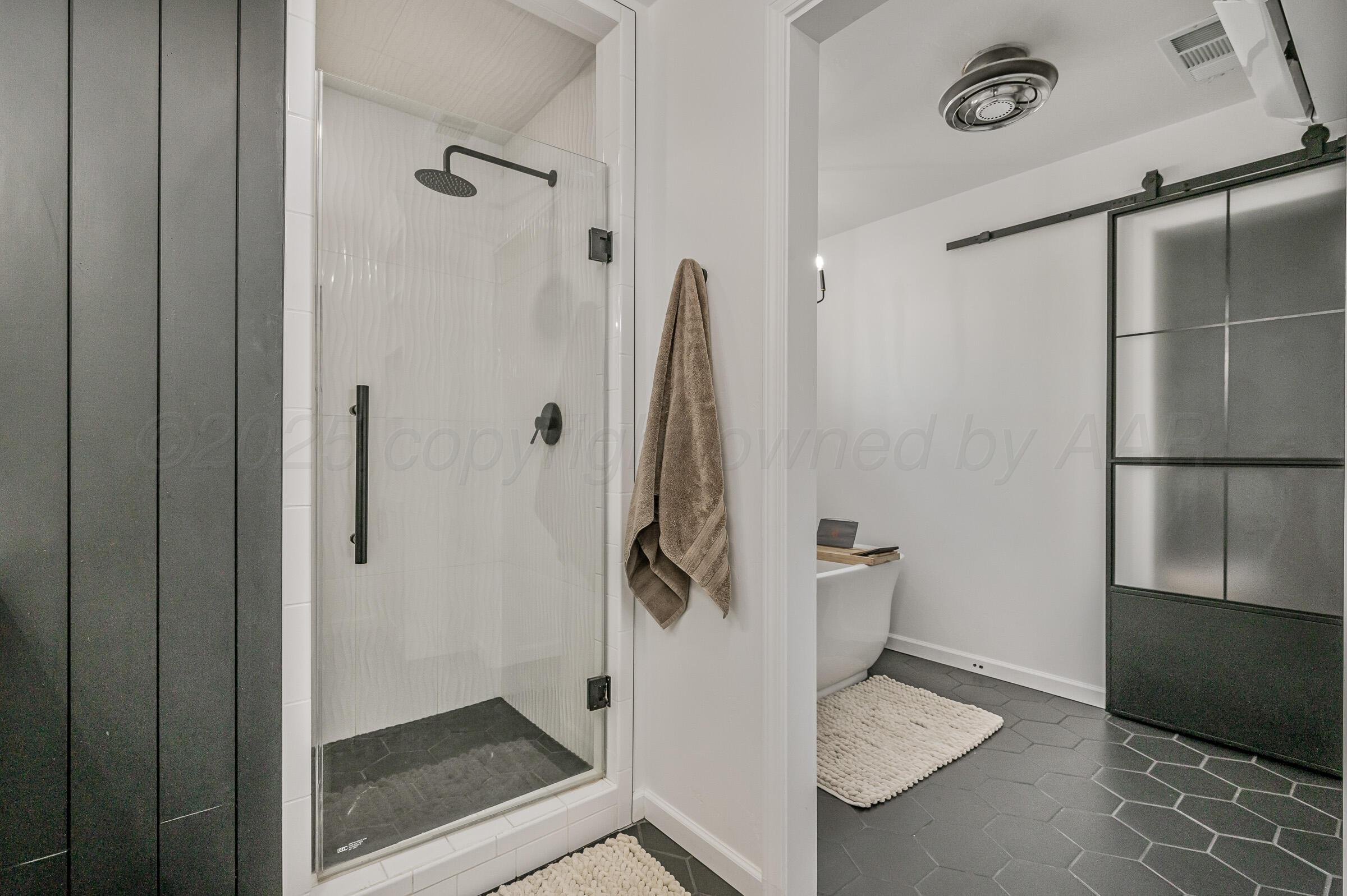 81 Country Club Drive Property Photo 23