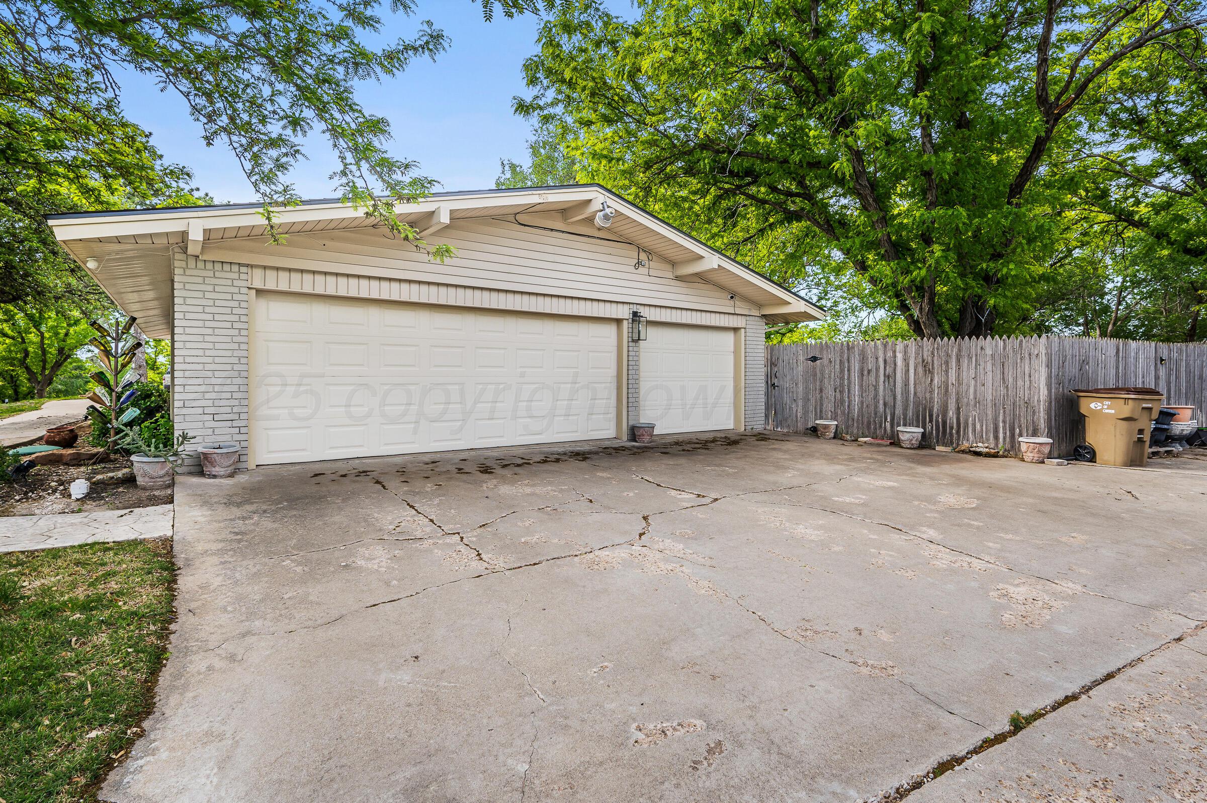 81 Country Club Drive Property Photo 26