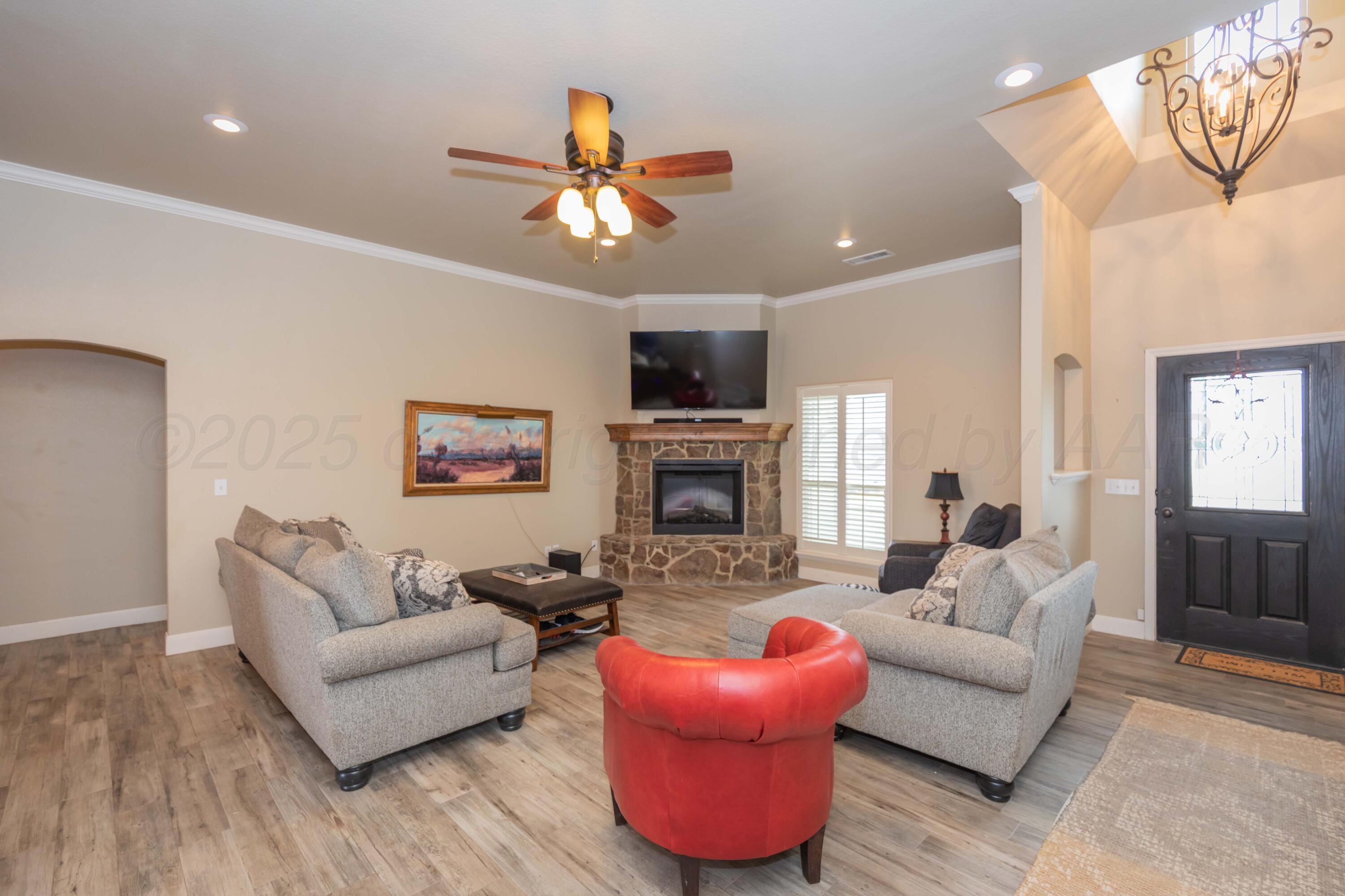 9900 Missy Drive Property Photo 4