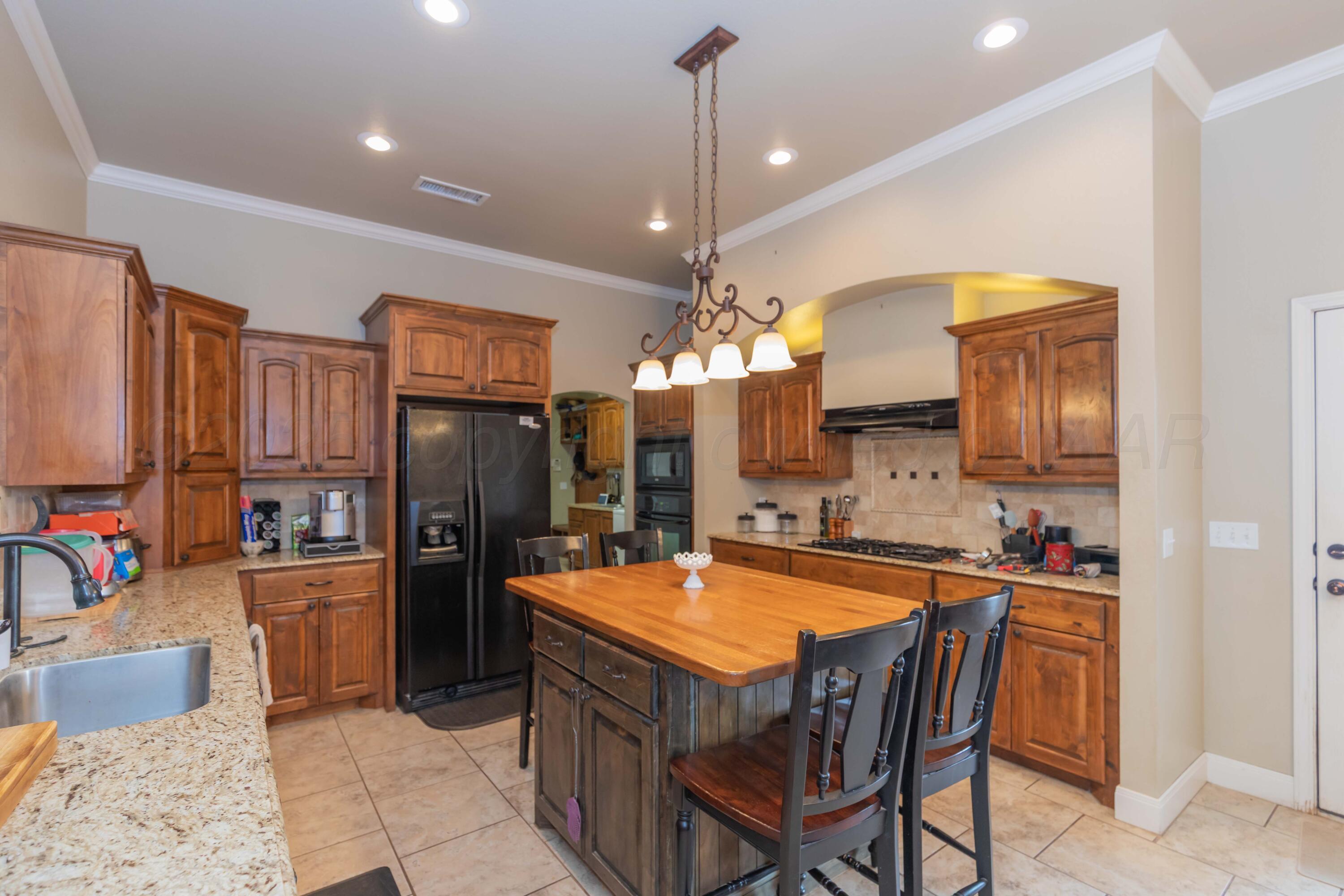 9900 Missy Drive Property Photo 7