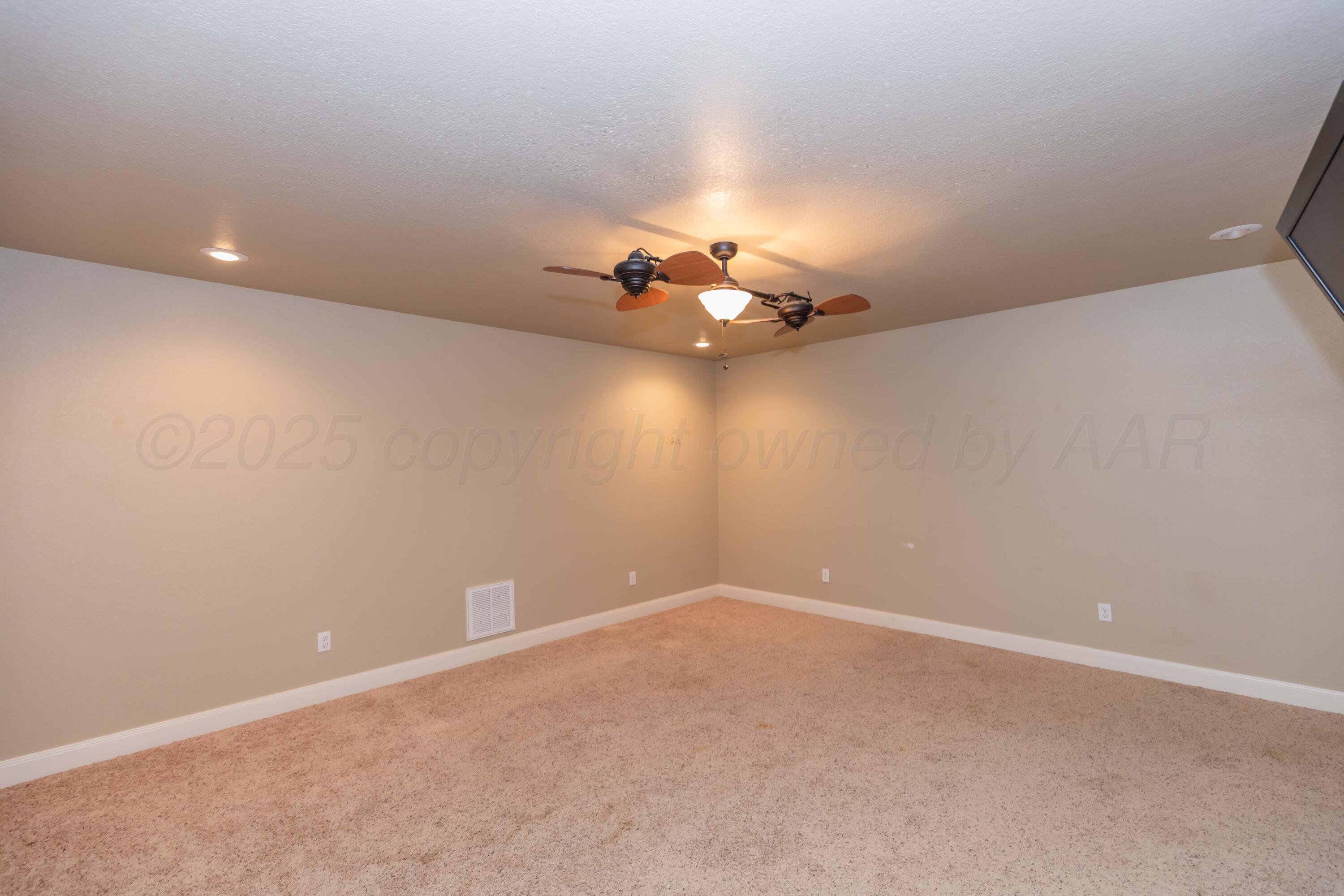 9900 Missy Drive Property Photo 11