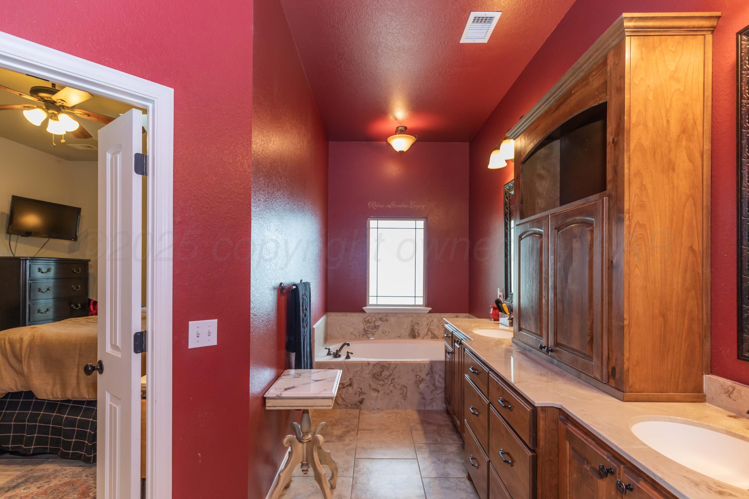 9900 Missy Drive Property Photo 18