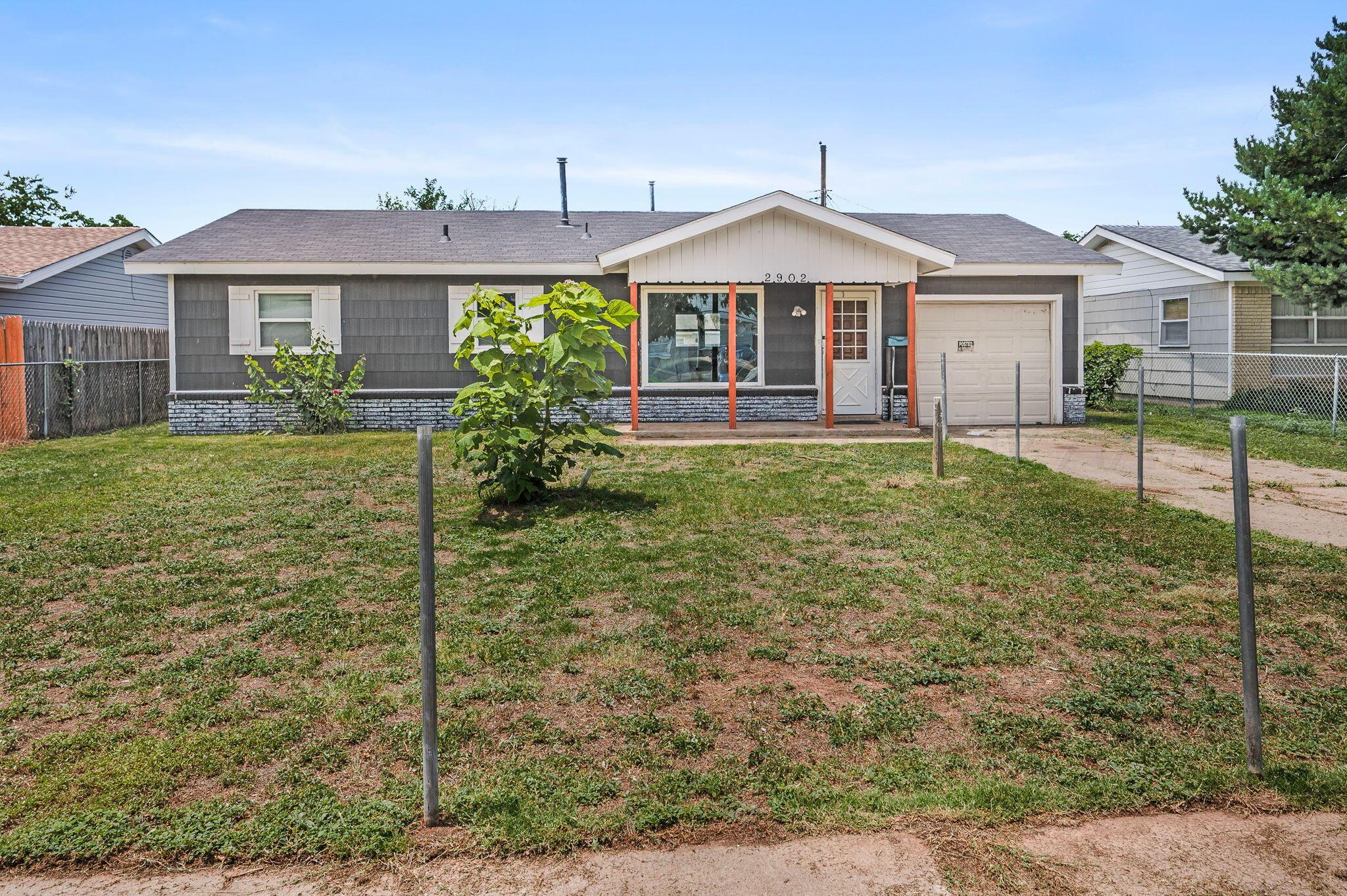 2902 Pryor Street Property Photo 1