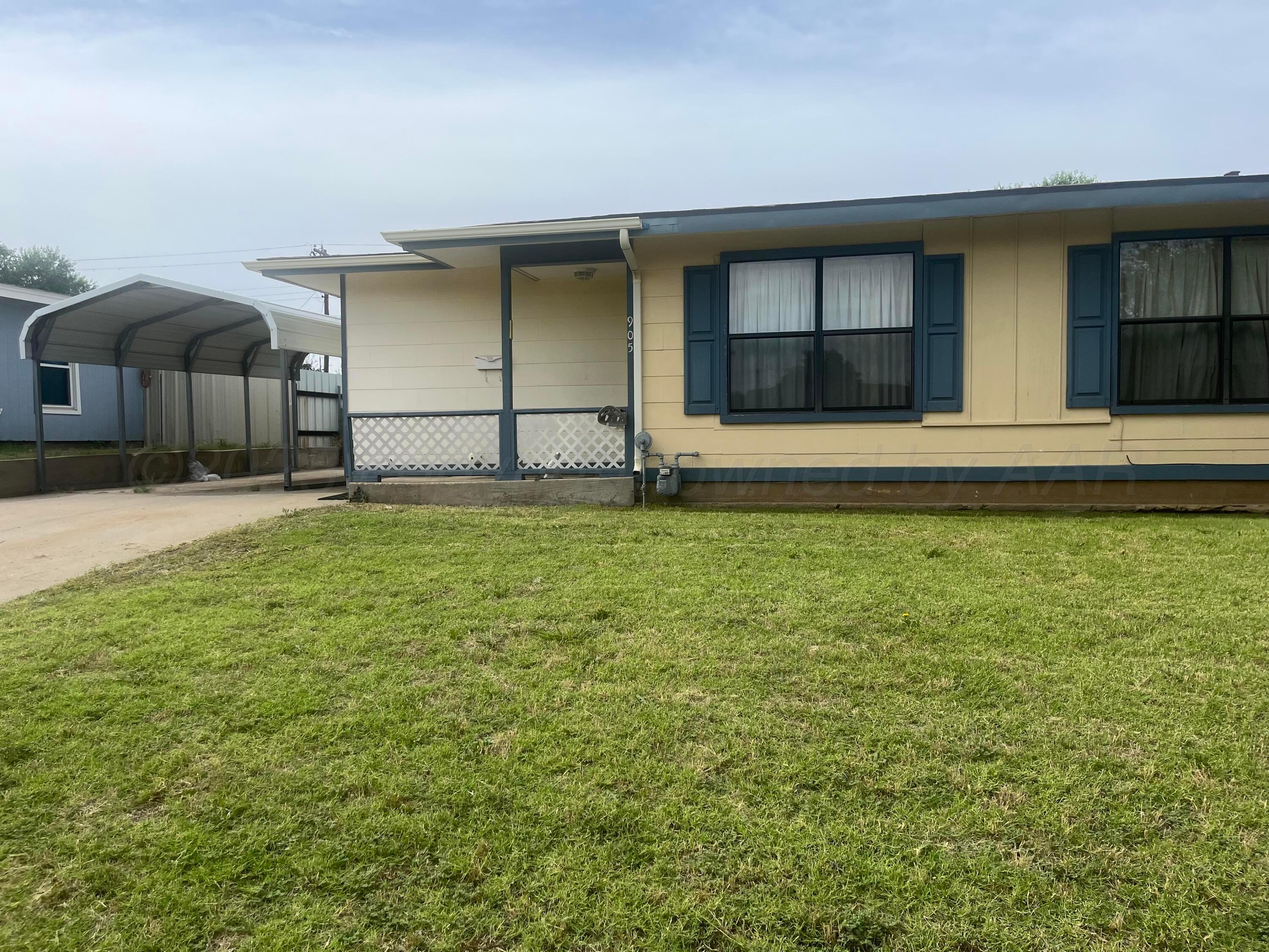 905 Harrington Street Property Photo 1