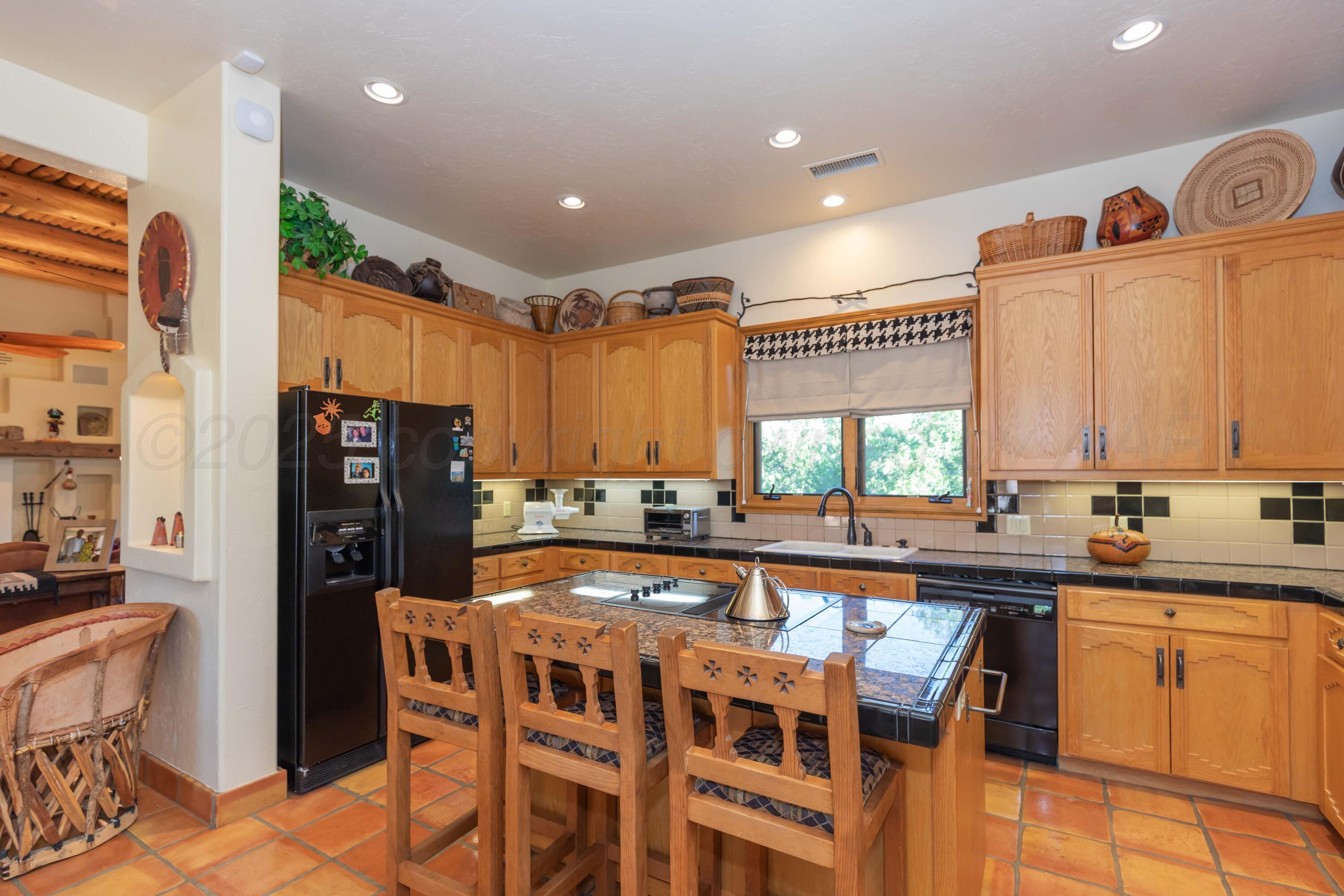 521 Fox Ridge Road Property Photo 18