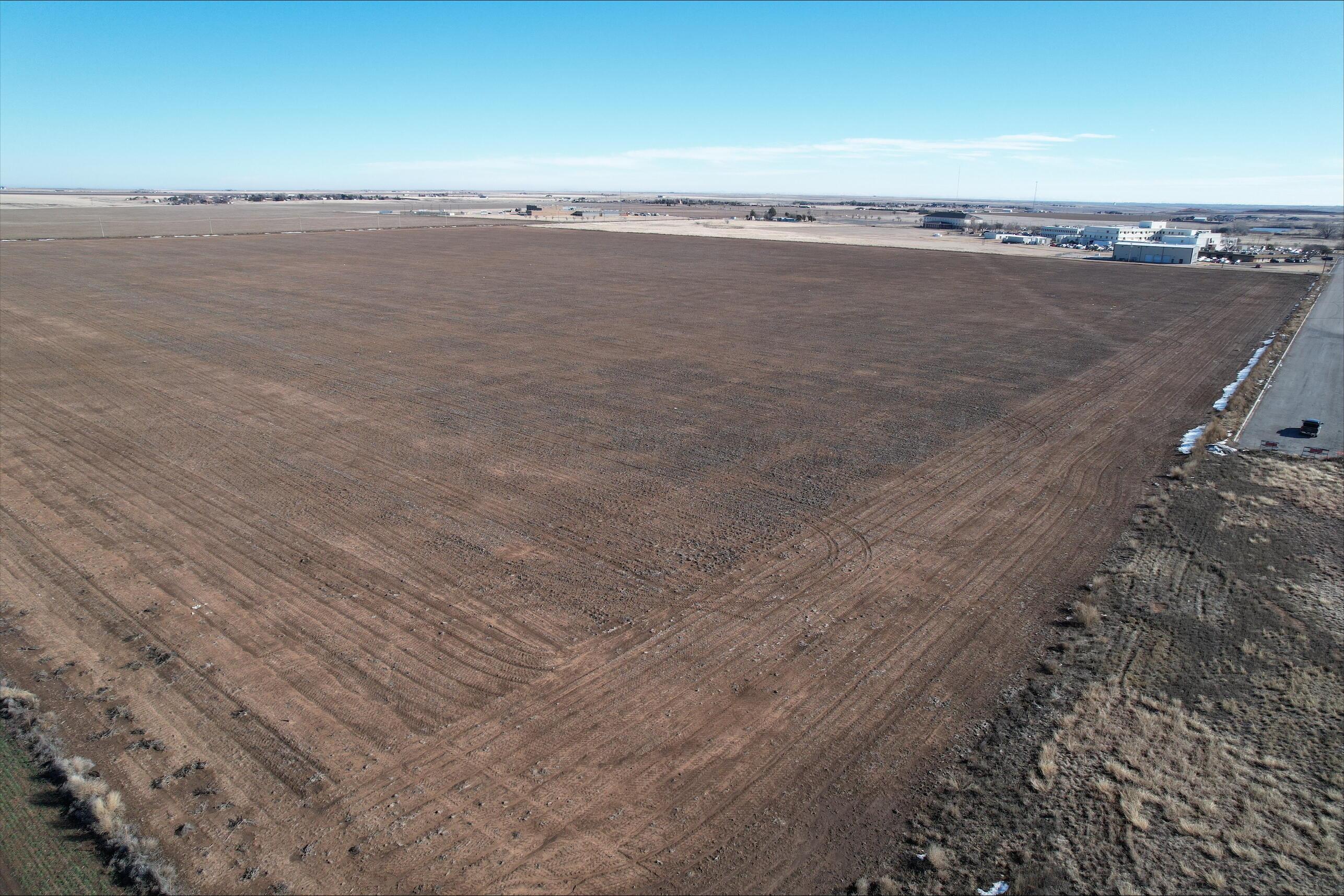 W 30th Avenue Property Photo 10