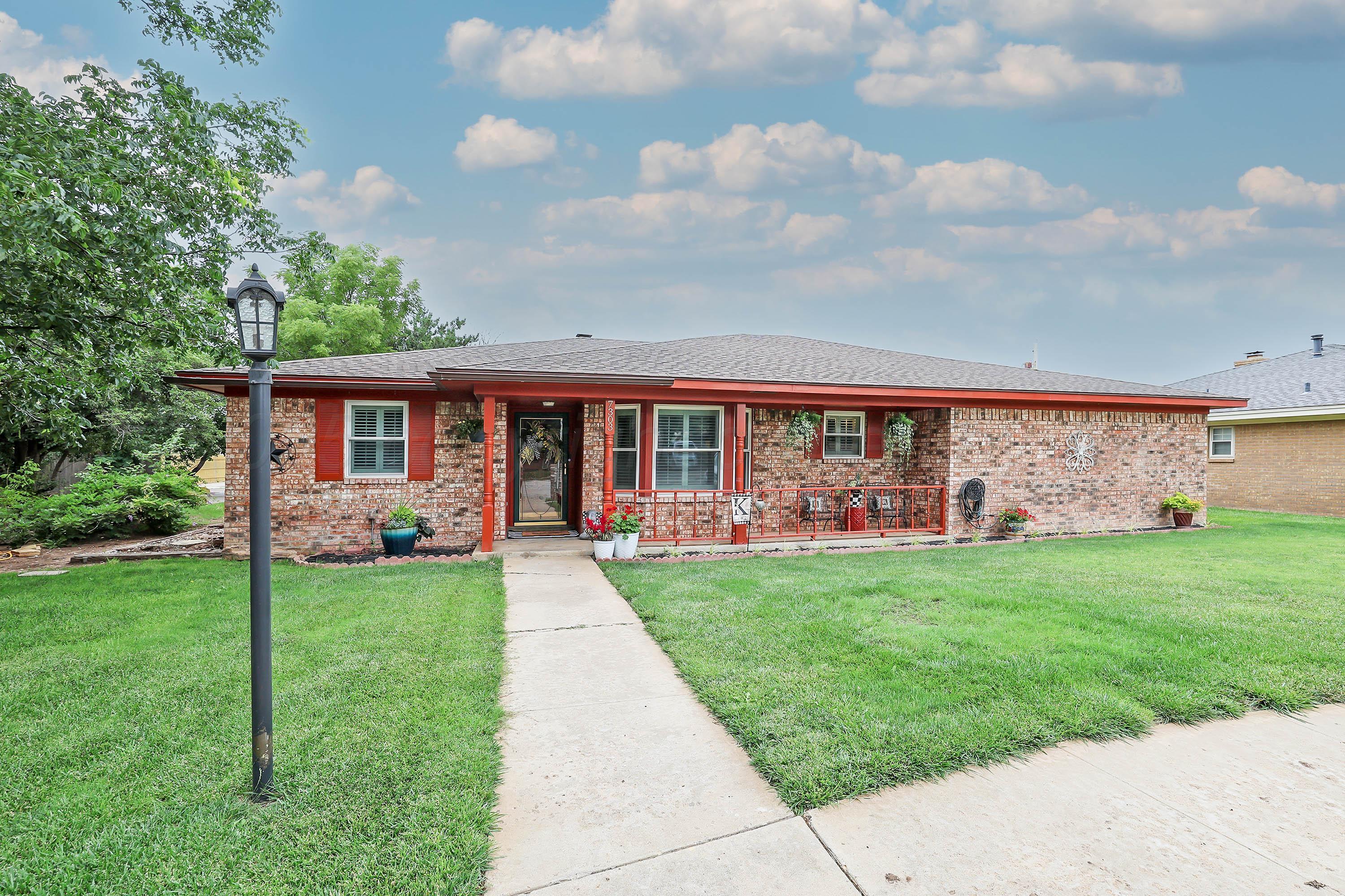 7303 Jameson Drive Property Photo 1