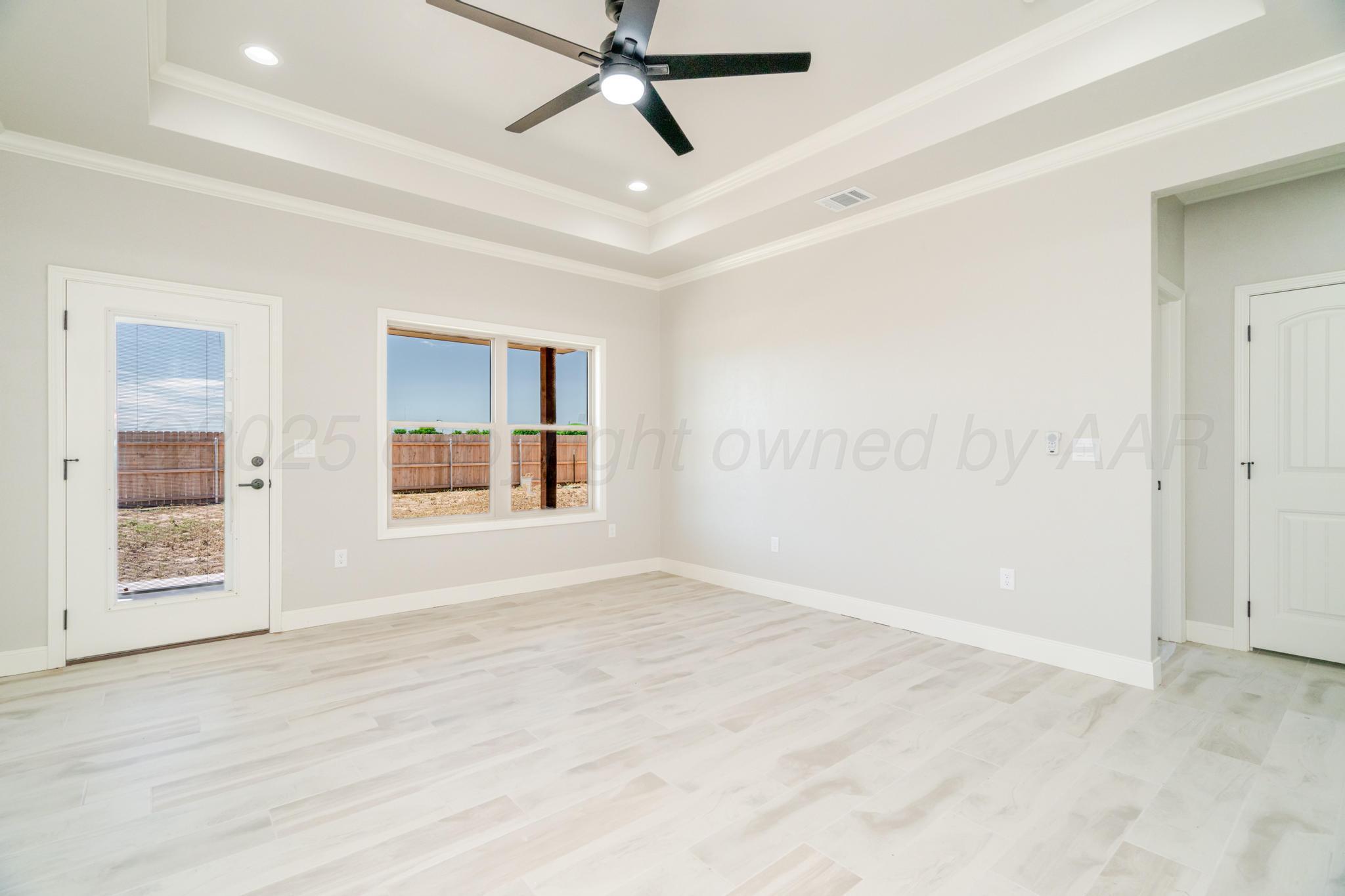 1702 Northridge Street Property Photo 3