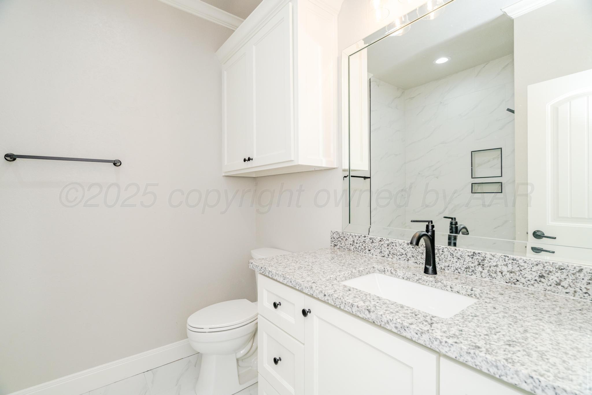 1702 Northridge Street Property Photo 12