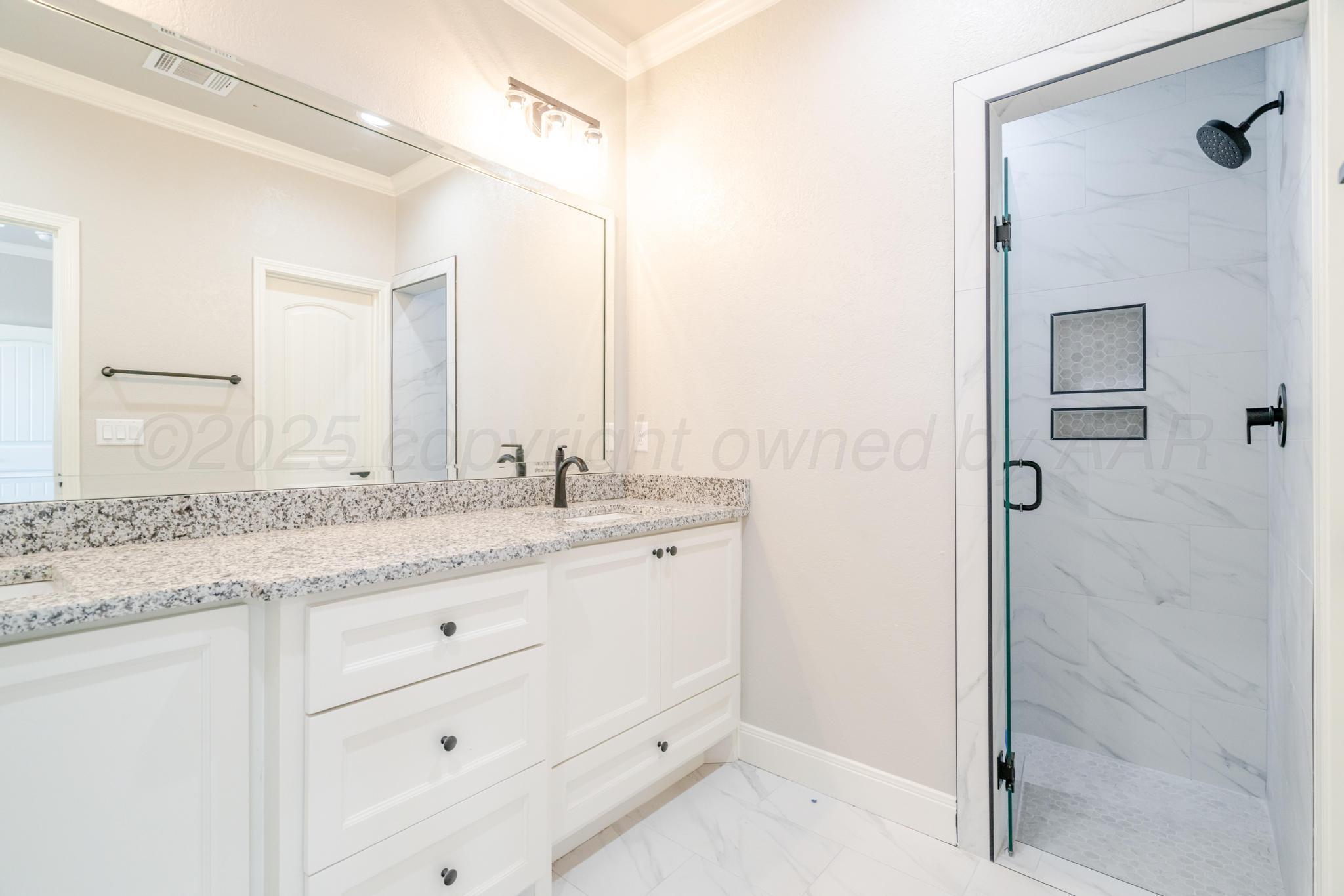 1702 Northridge Street Property Photo 18