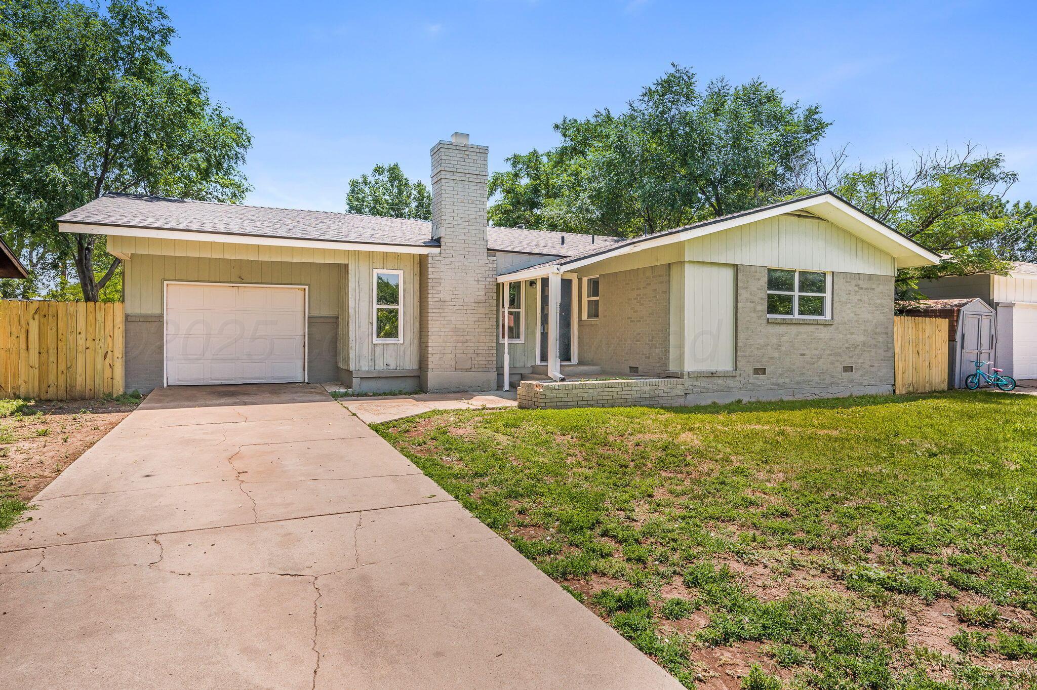 4705 S Austin Street Property Photo 1