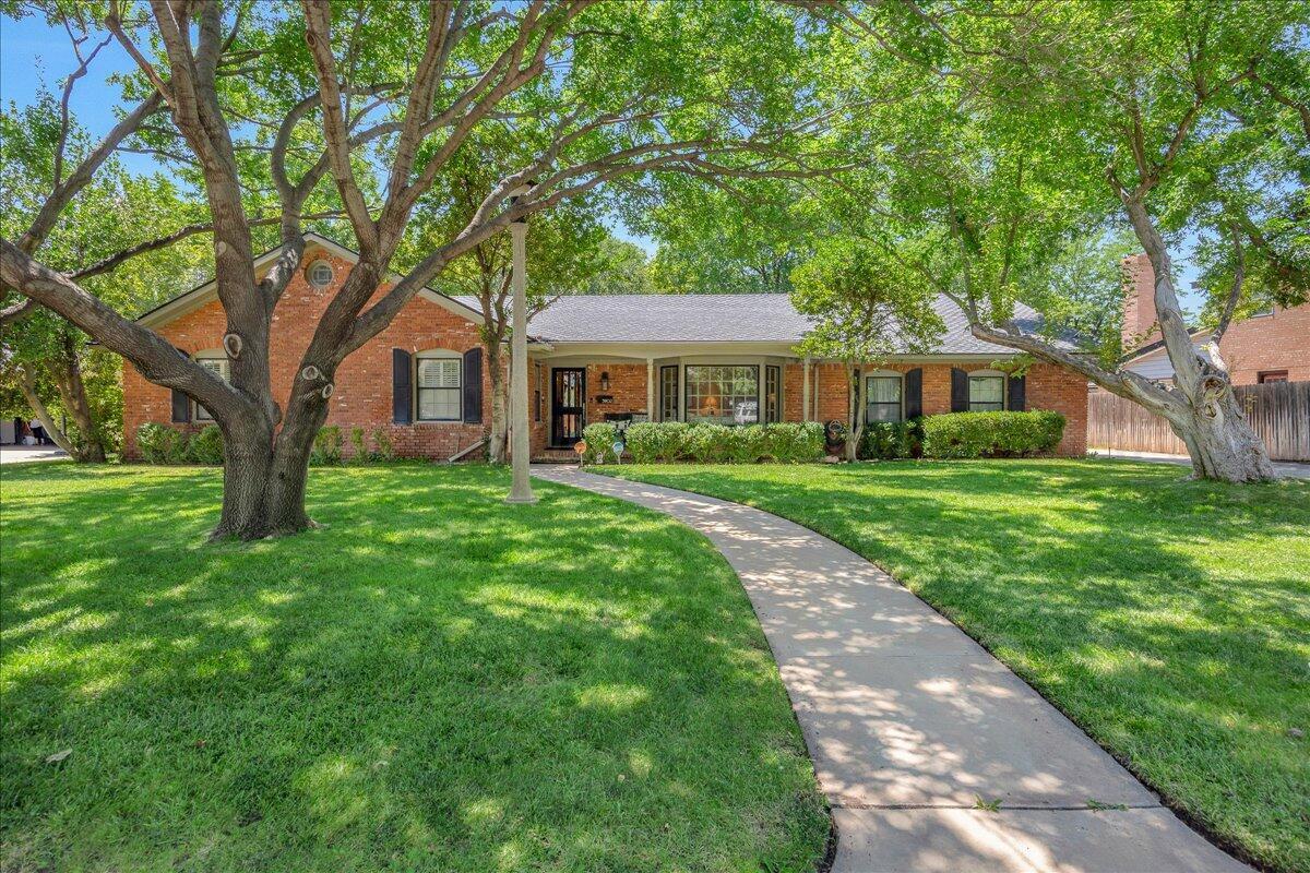 3902 LYNETTE Drive