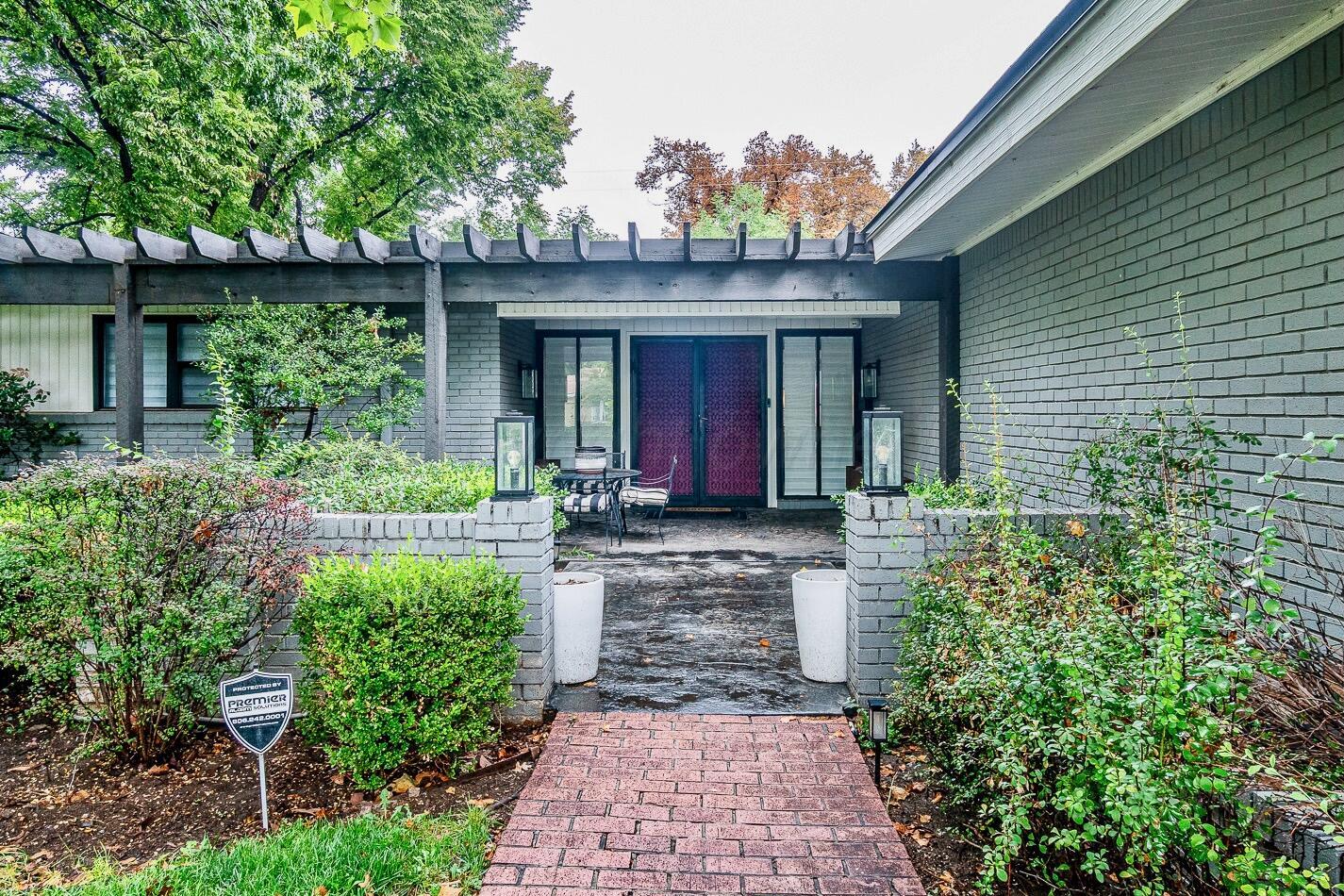 5502 Berget Drive Property Photo 1
