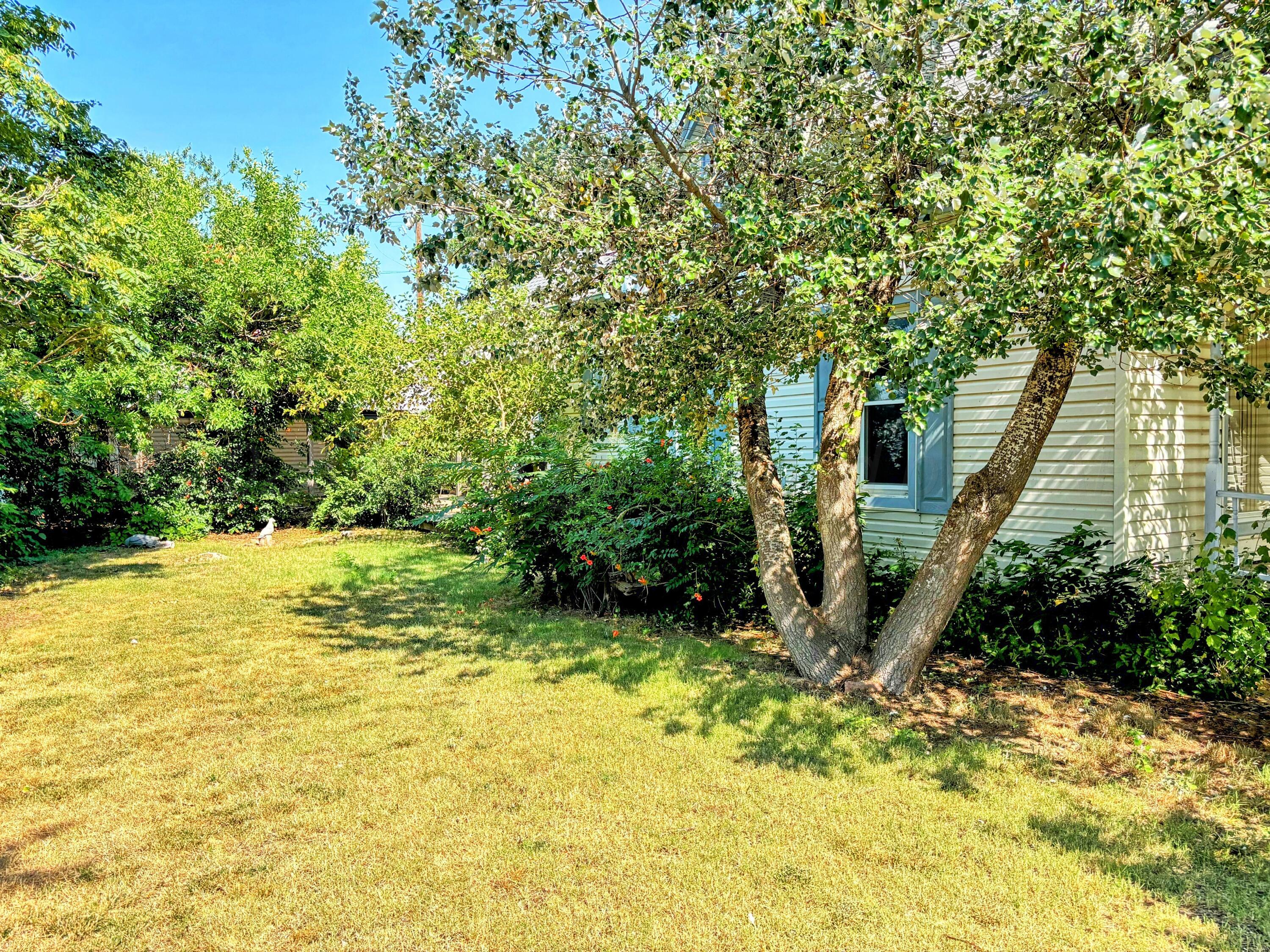 522 S Baylor Street Property Photo 3
