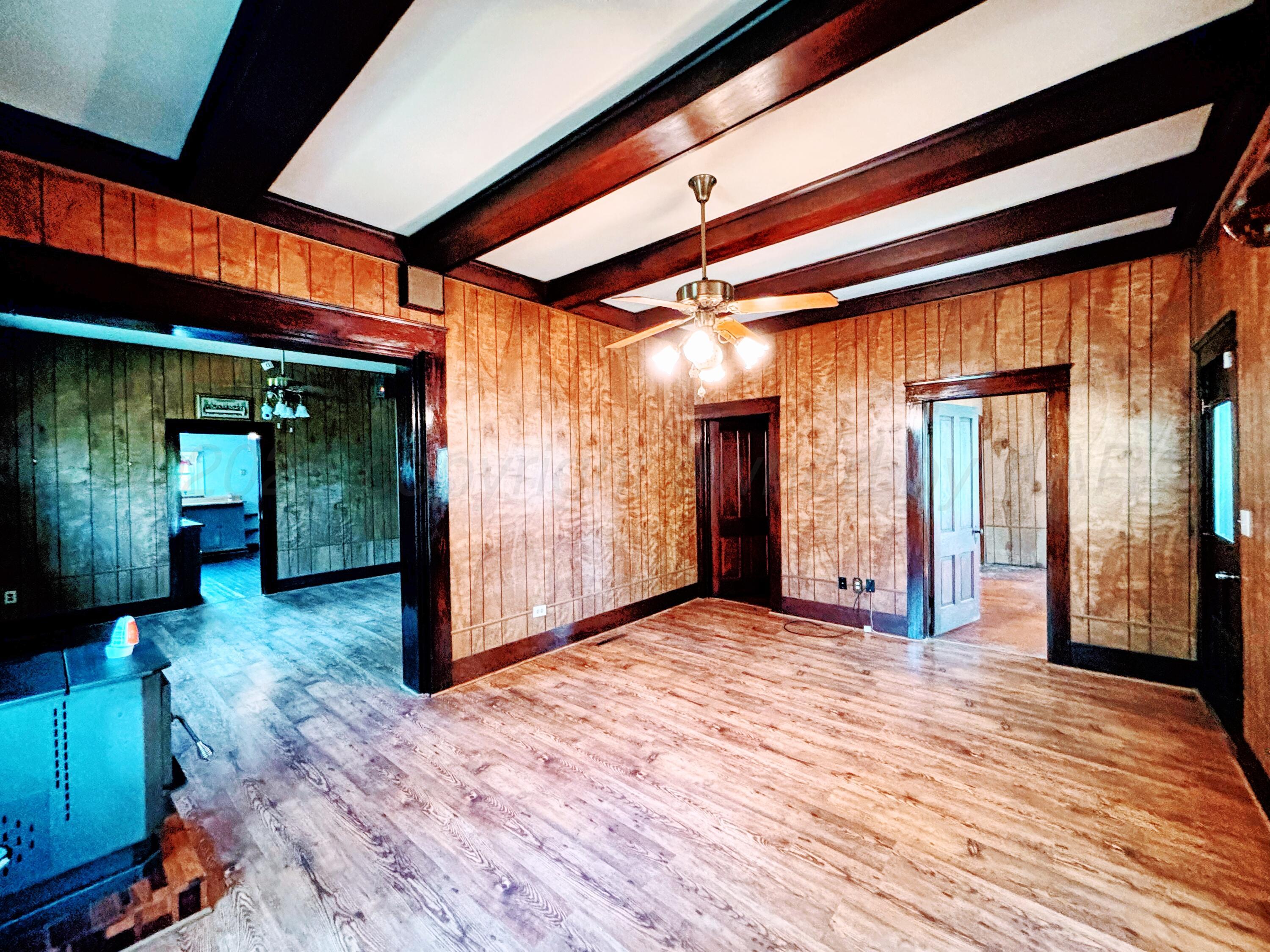 522 S Baylor Street Property Photo 4