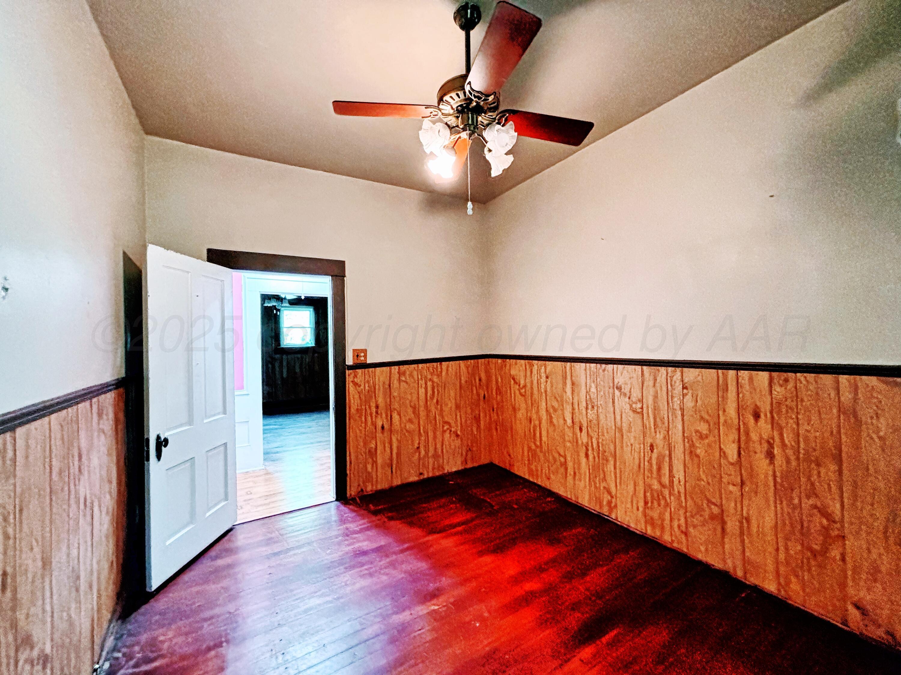 522 S Baylor Street Property Photo 15