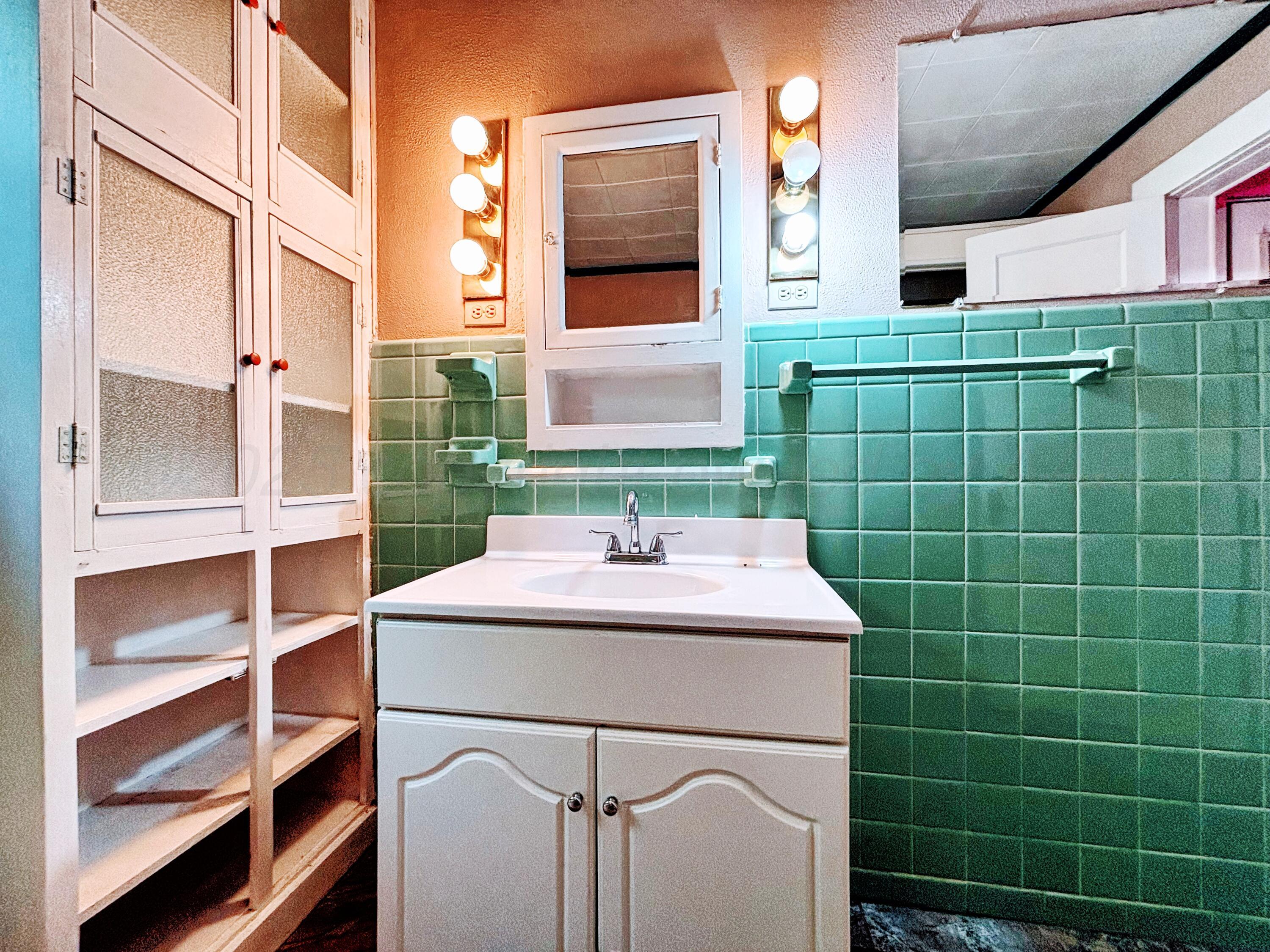 522 S Baylor Street Property Photo 19