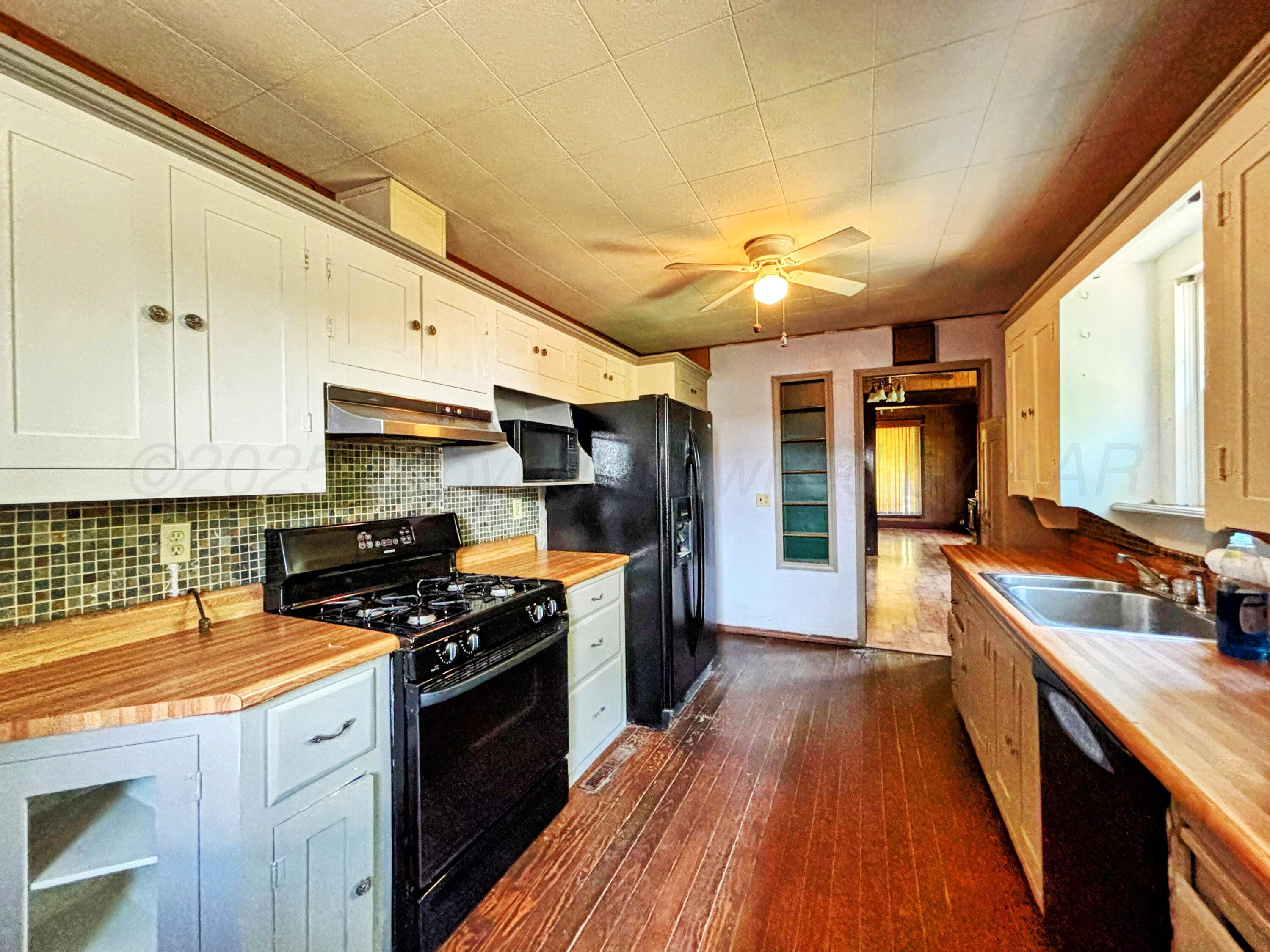 522 S Baylor Street Property Photo 25