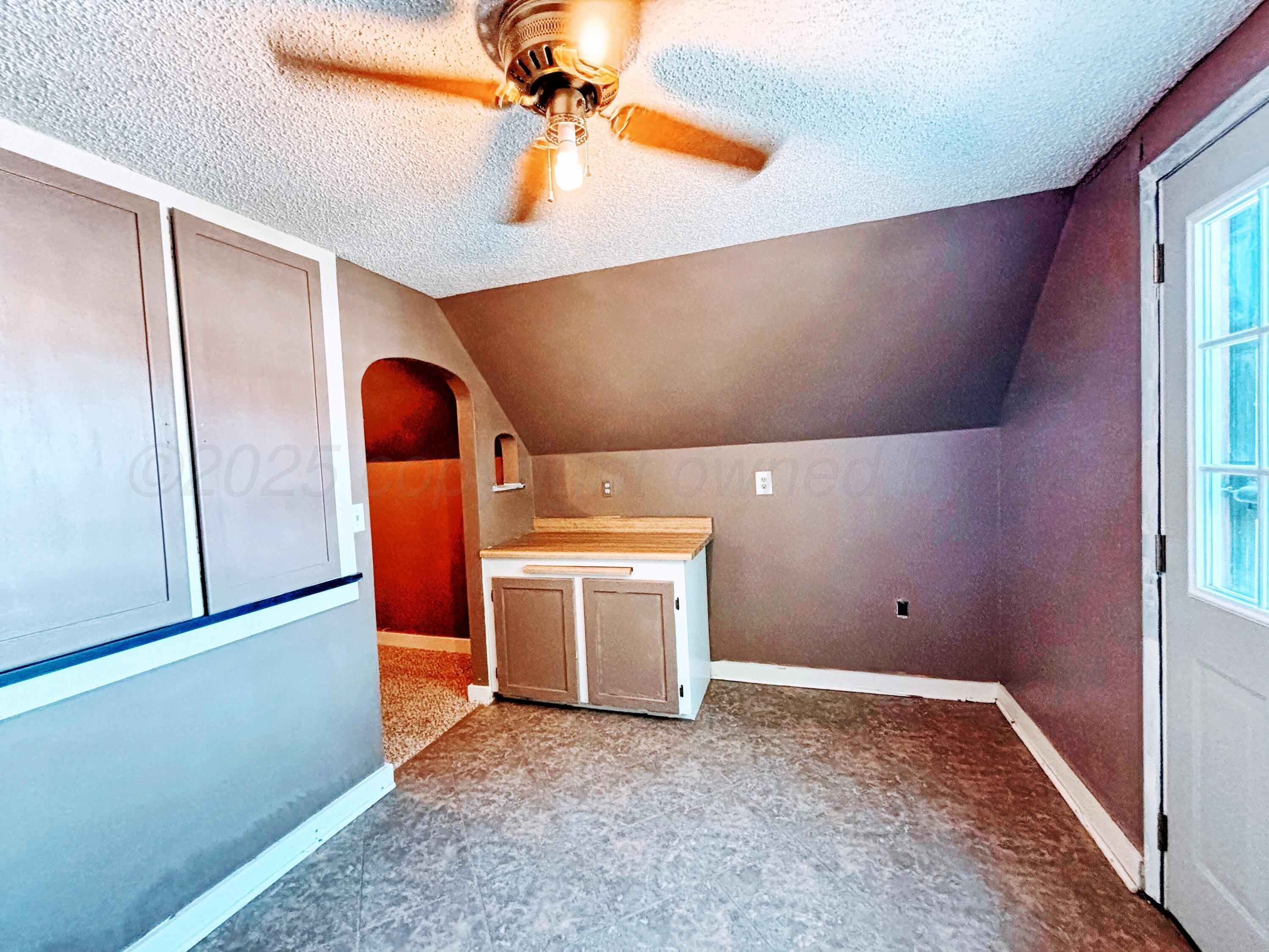 522 S Baylor Street Property Photo 34