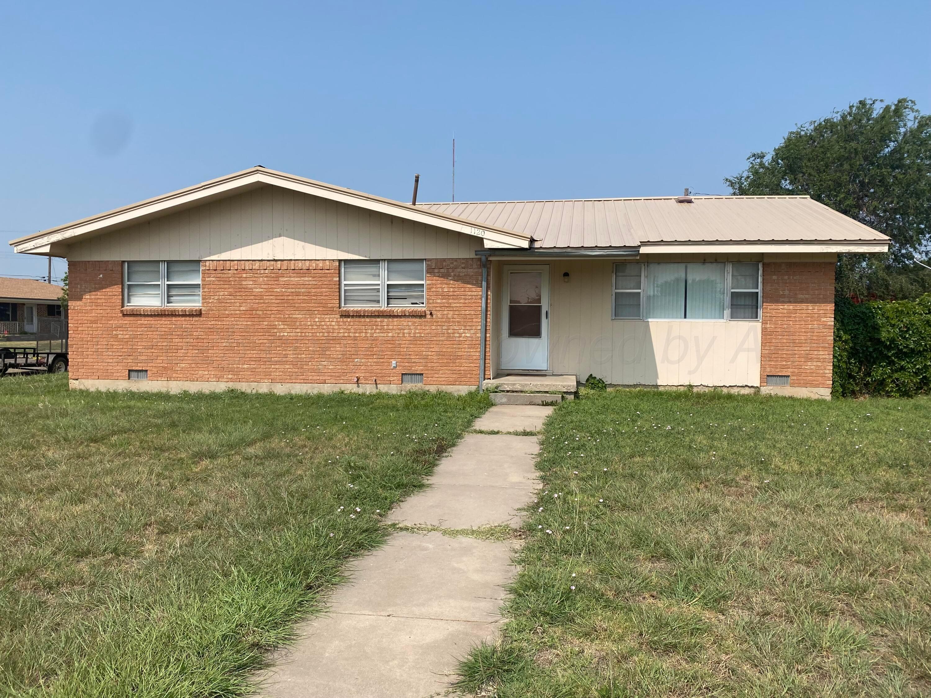 1120 S Barkley Street Property Photo