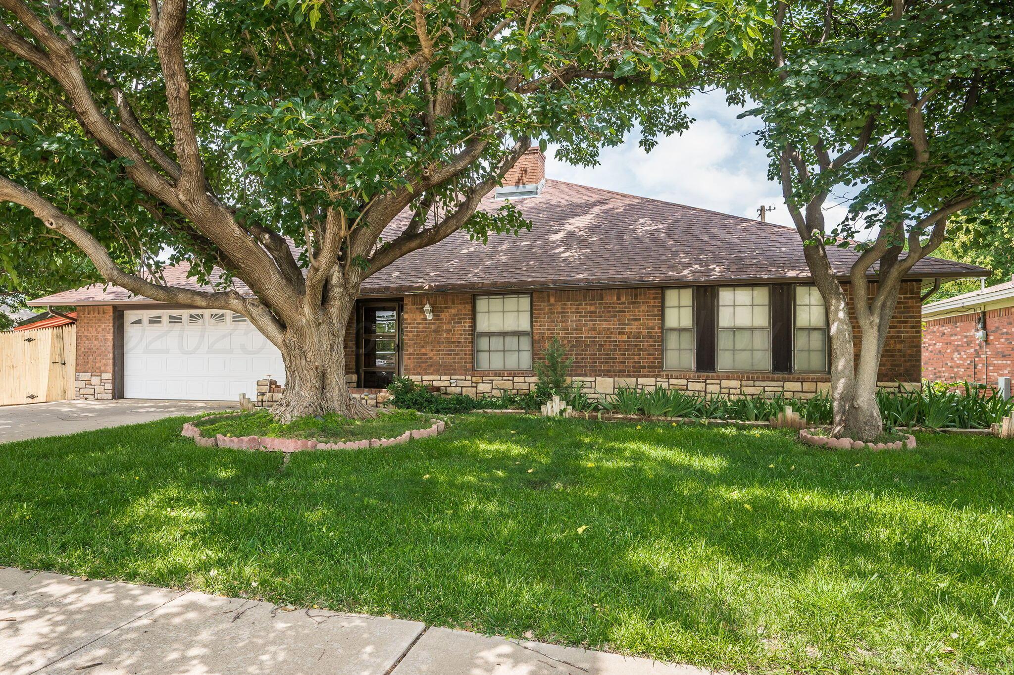 7830 Canode Drive Property Photo