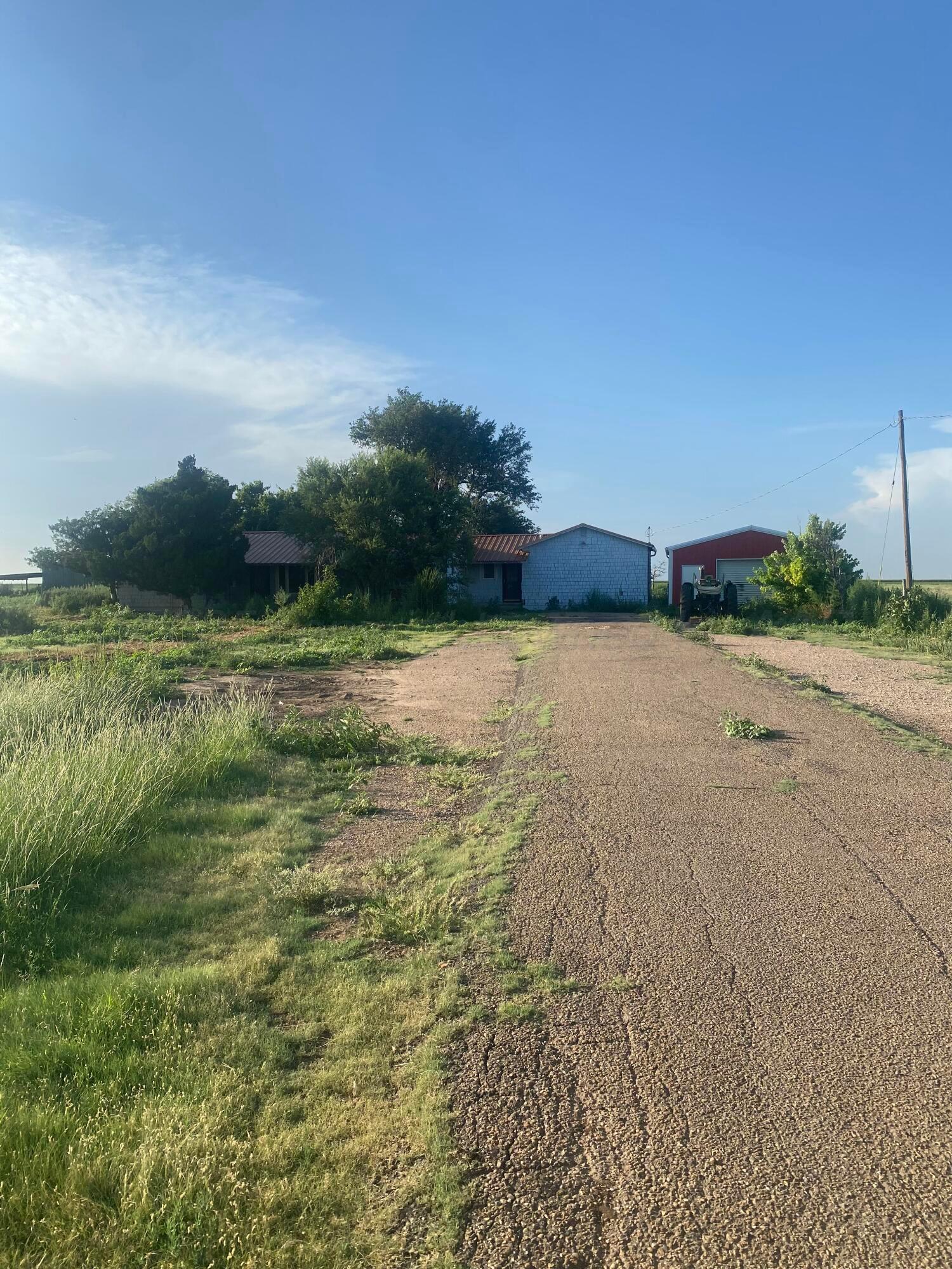 1381 Fm 293 Road Property Photo 1