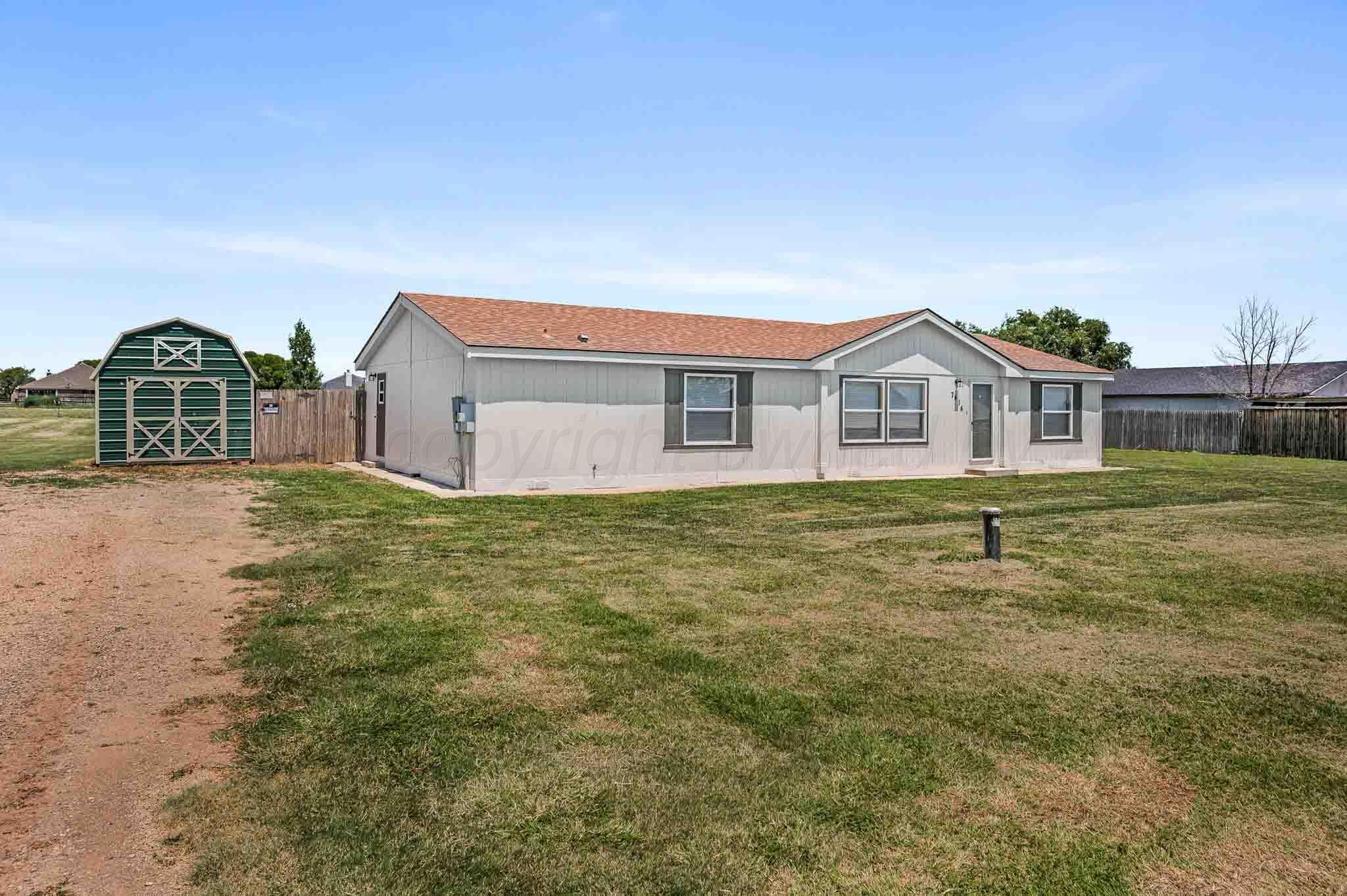 7414 STAR LIGHT Lane Property Photo 1