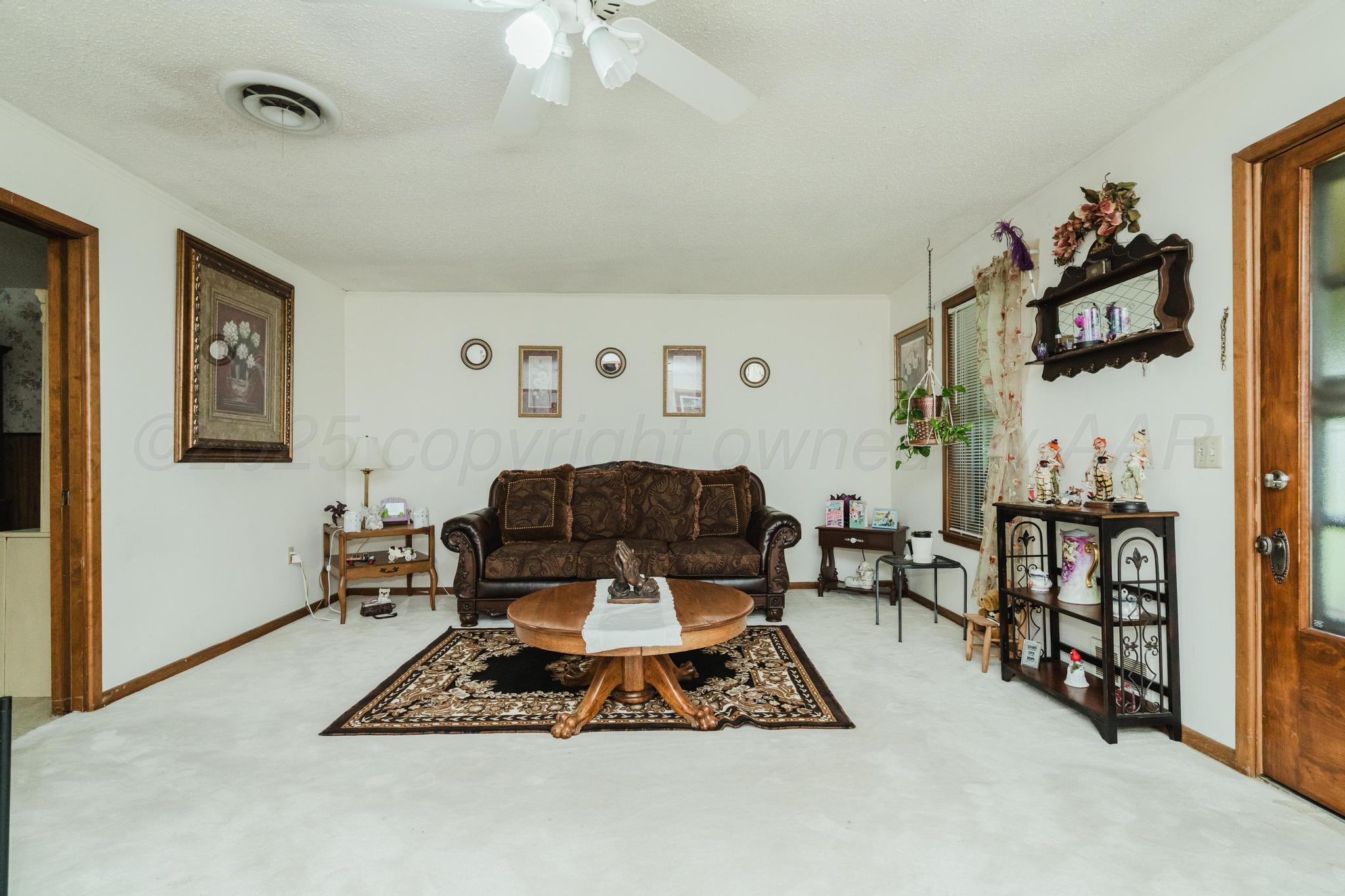 206 N Crosby Avenue Property Photo 25
