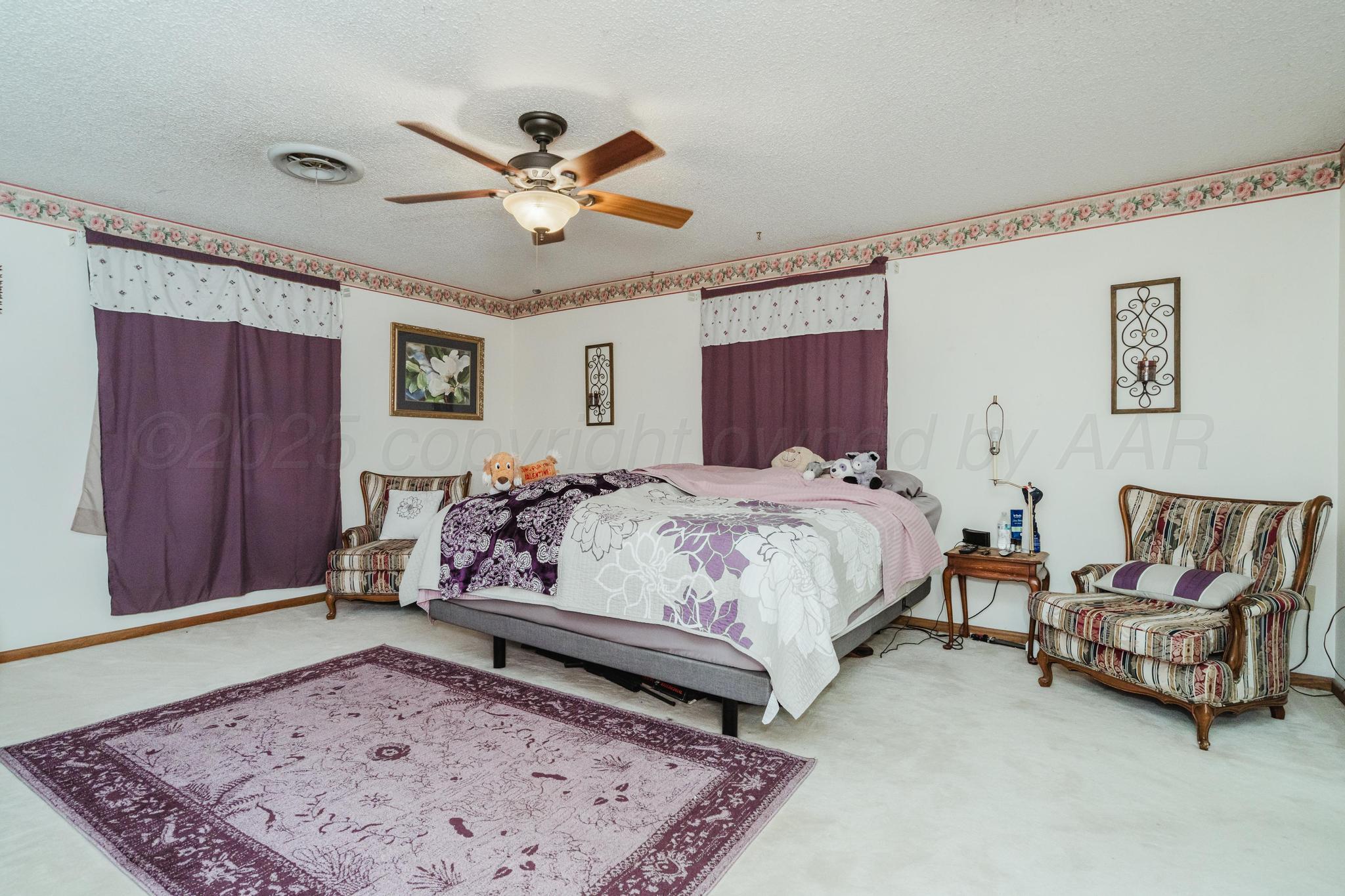 206 N Crosby Avenue Property Photo 32