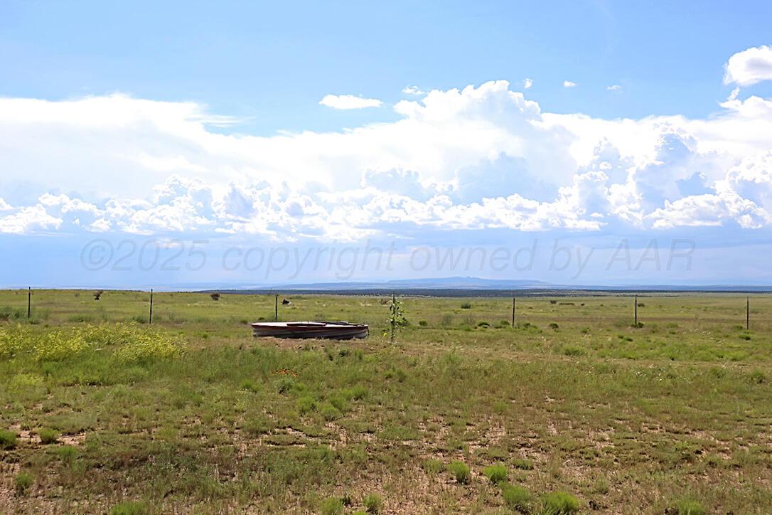 735 Wagon Mound Hwy 120 Property Photo 8
