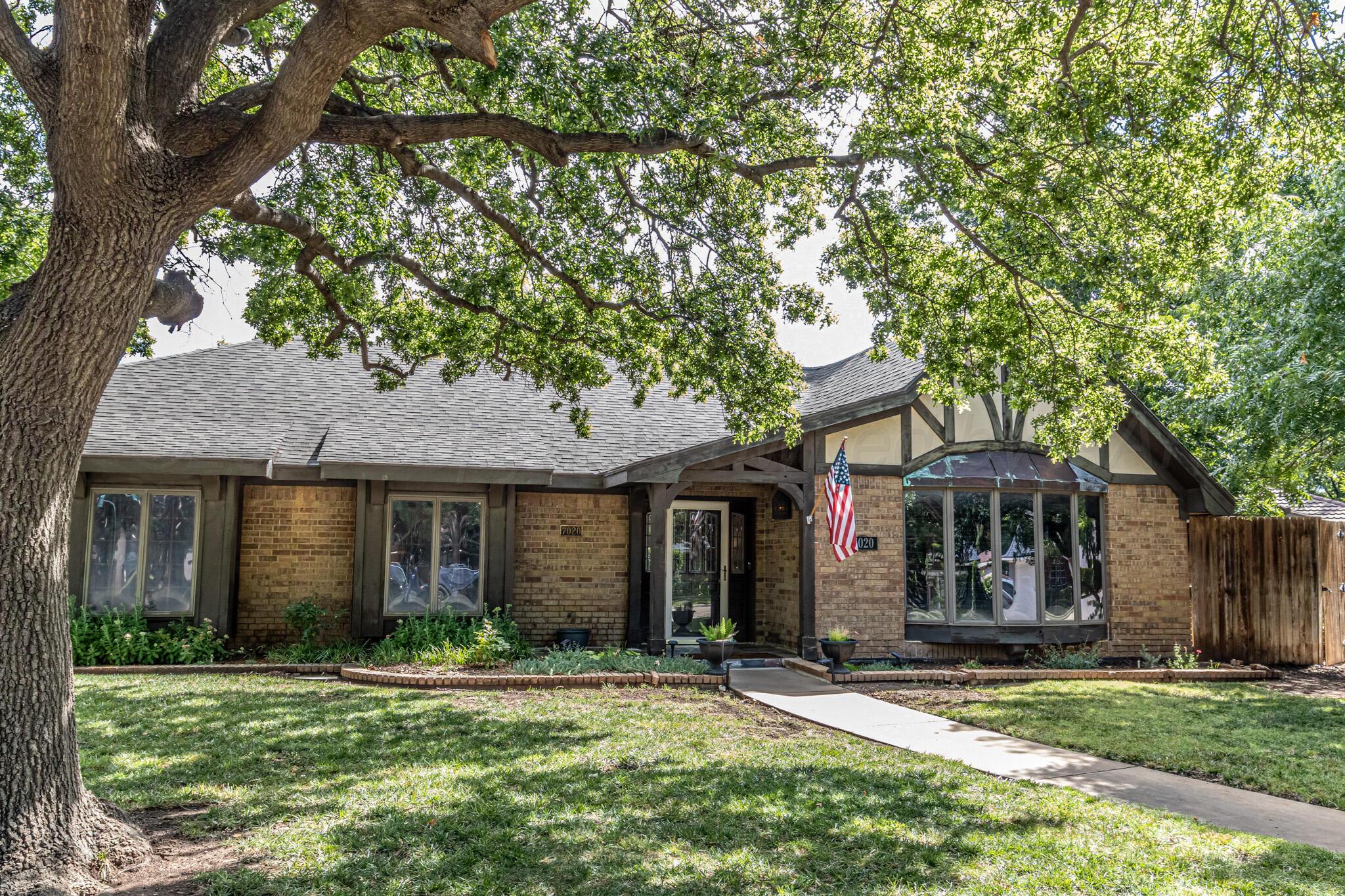 7020 Oneill Drive Property Photo