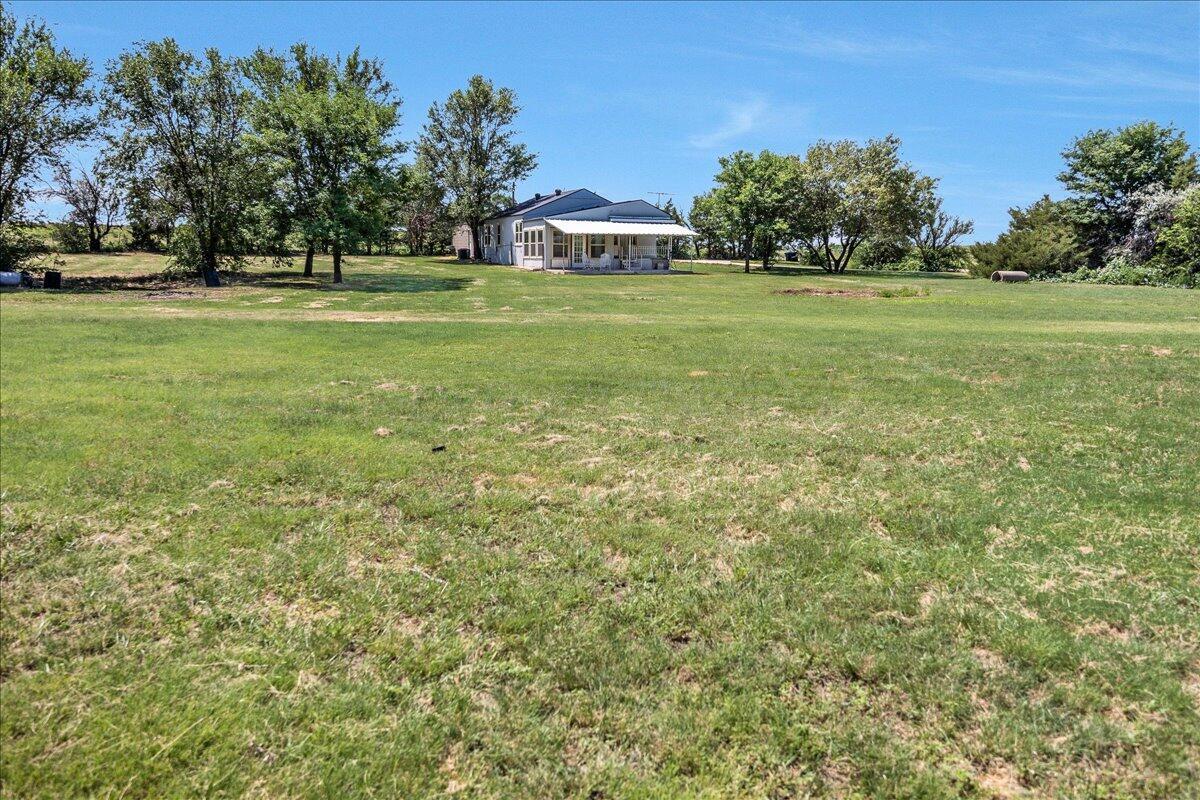 25701 Newton Road Property Photo 1