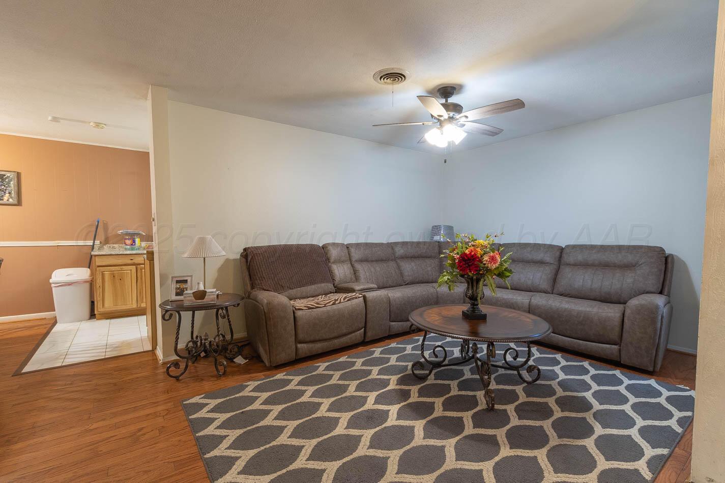 5126 Royce Drive Property Photo 2