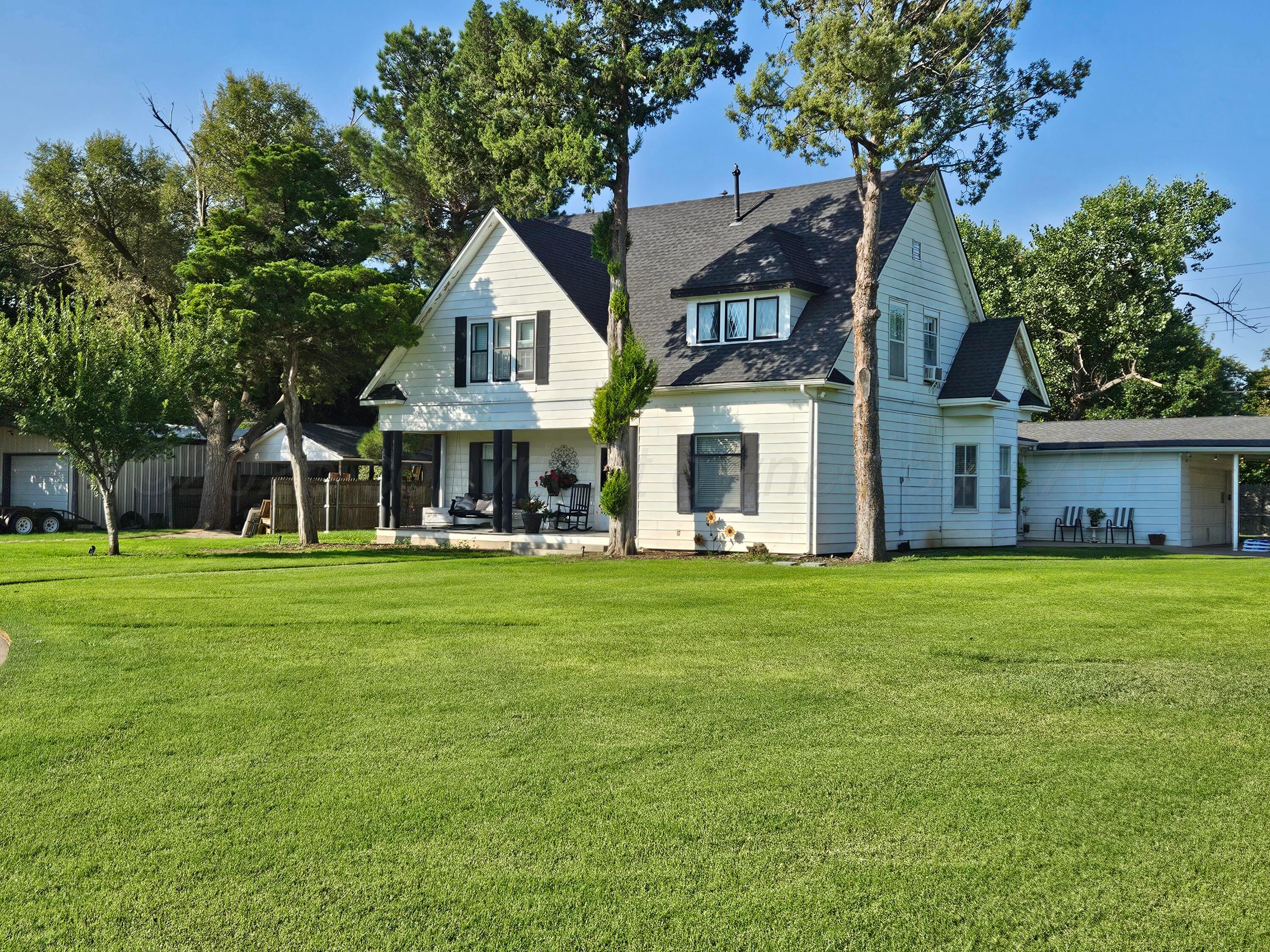 409 Franklin Avenue Property Photo 1