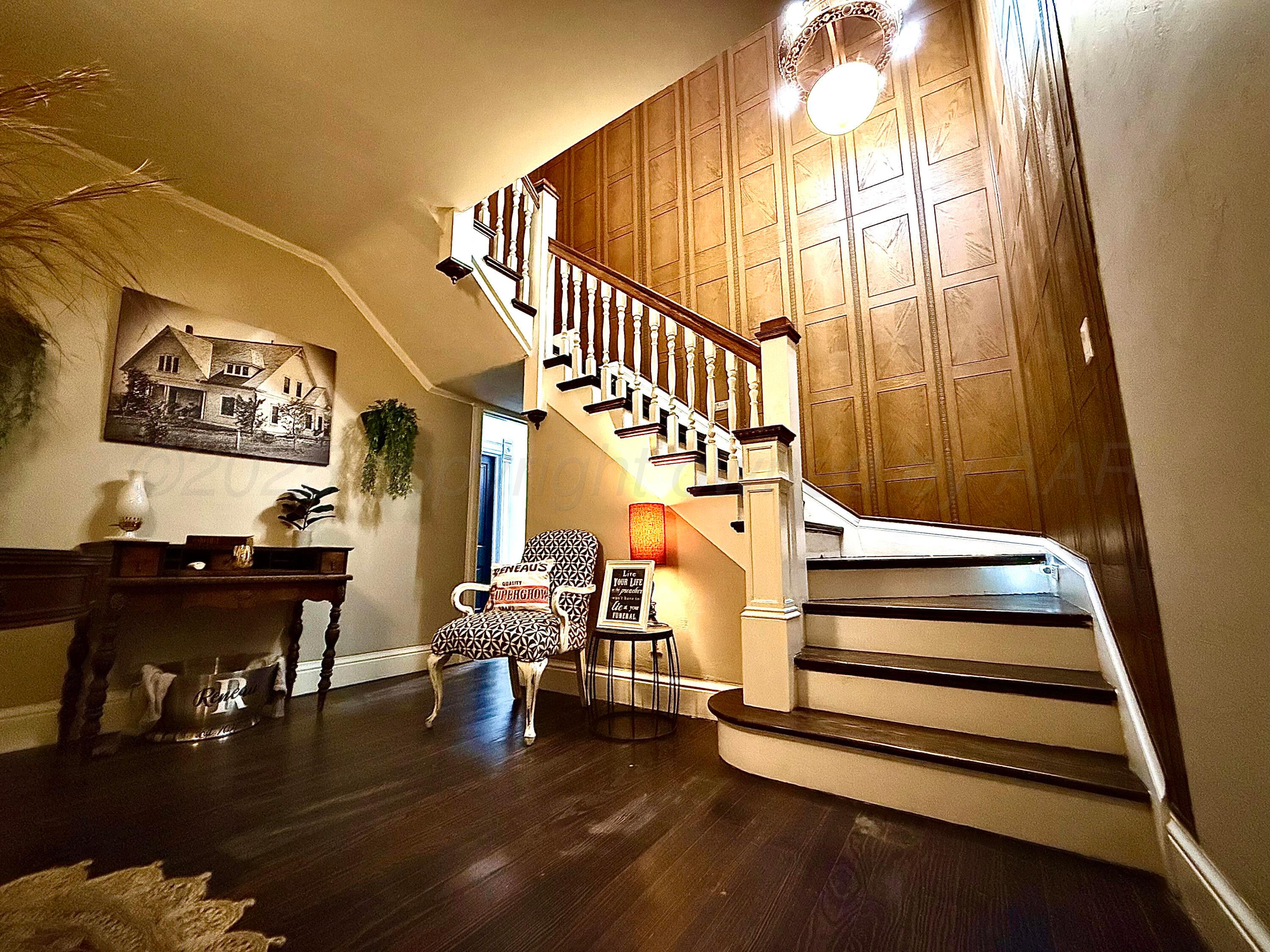 409 Franklin Avenue Property Photo 8