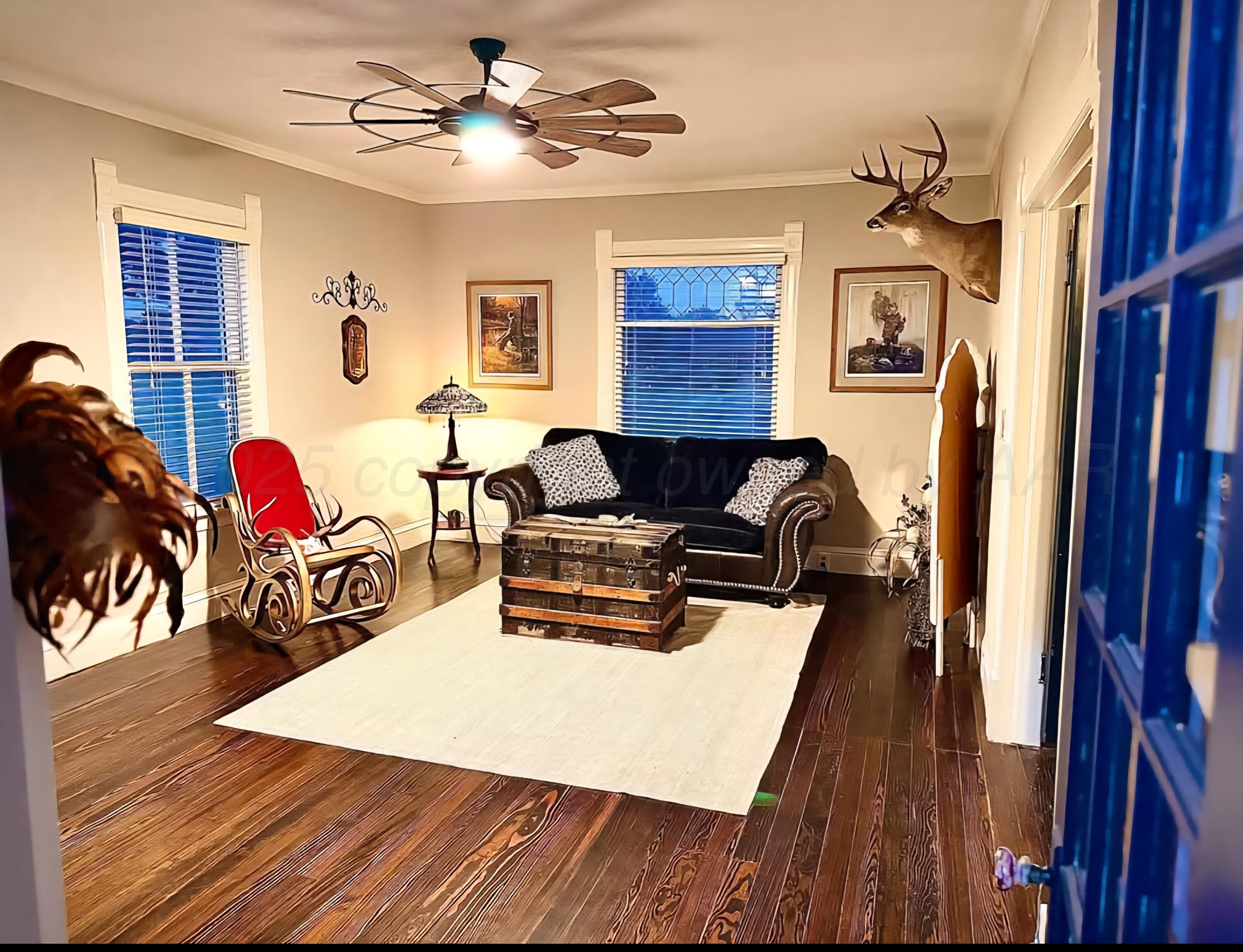 409 Franklin Avenue Property Photo 17