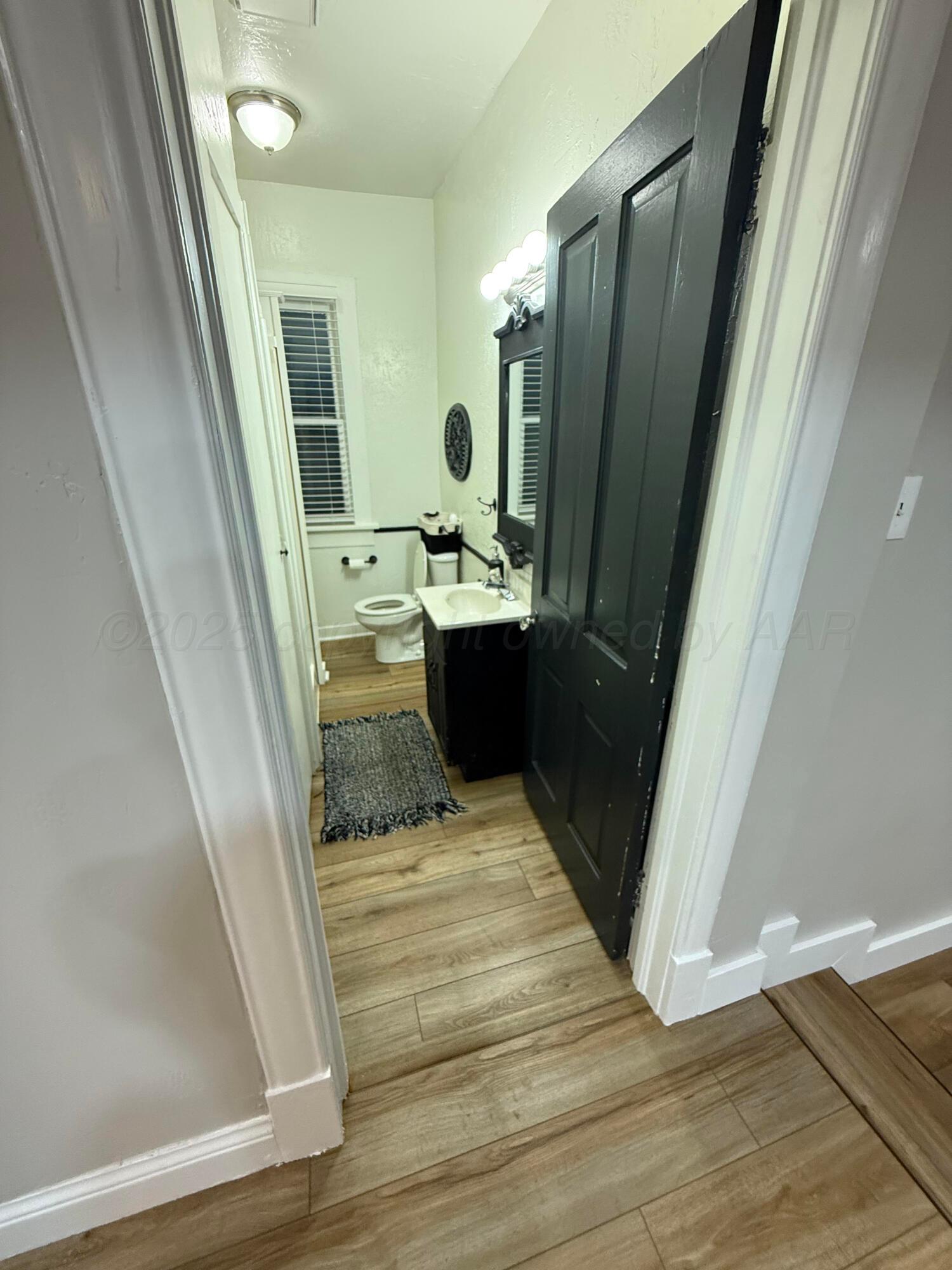 409 Franklin Avenue Property Photo 25