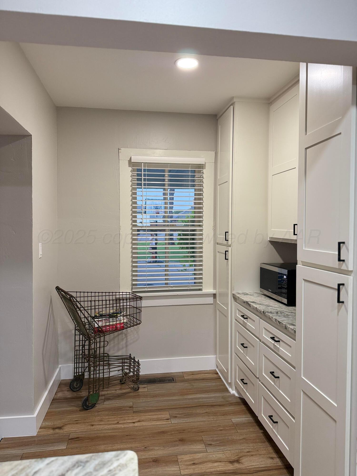 409 Franklin Avenue Property Photo 35