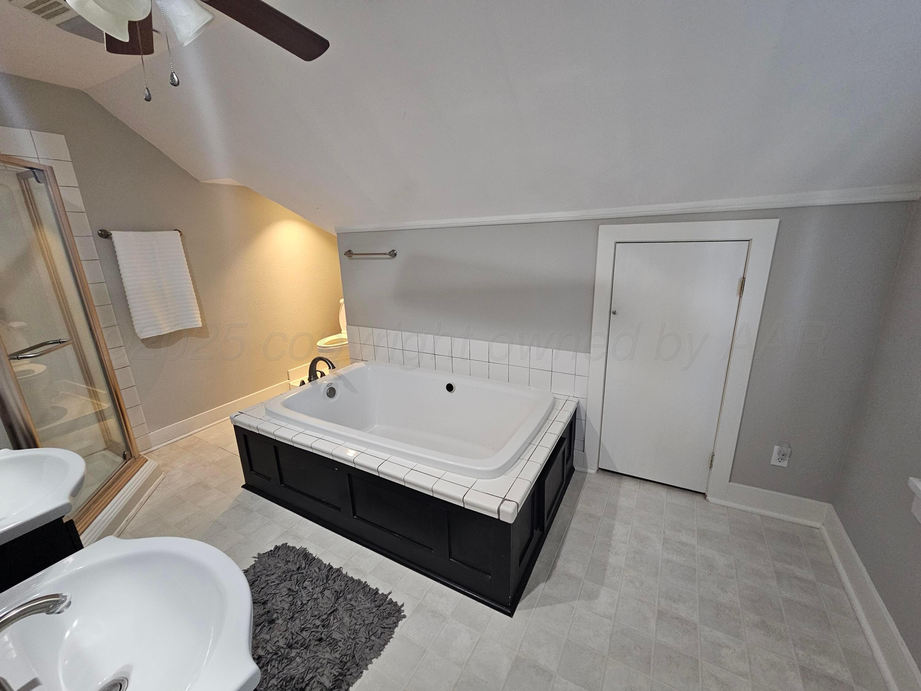 409 Franklin Avenue Property Photo 57