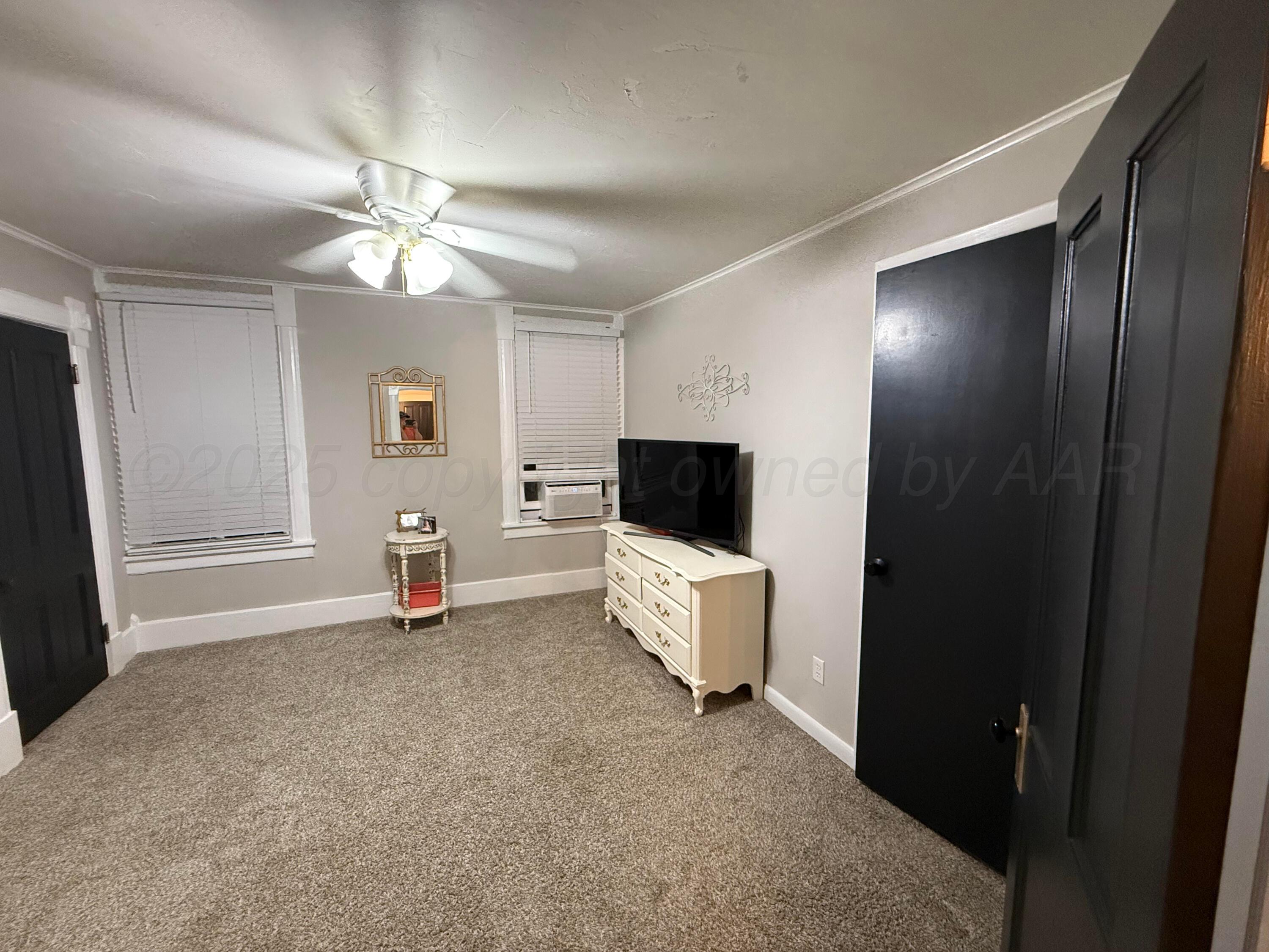 409 Franklin Avenue Property Photo 60