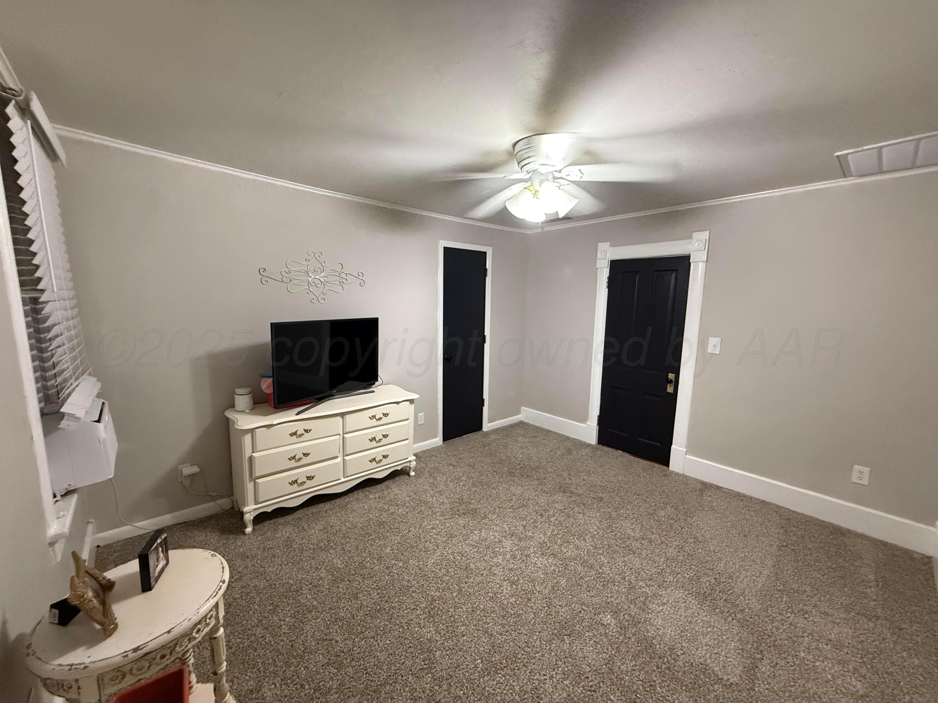 409 Franklin Avenue Property Photo 61