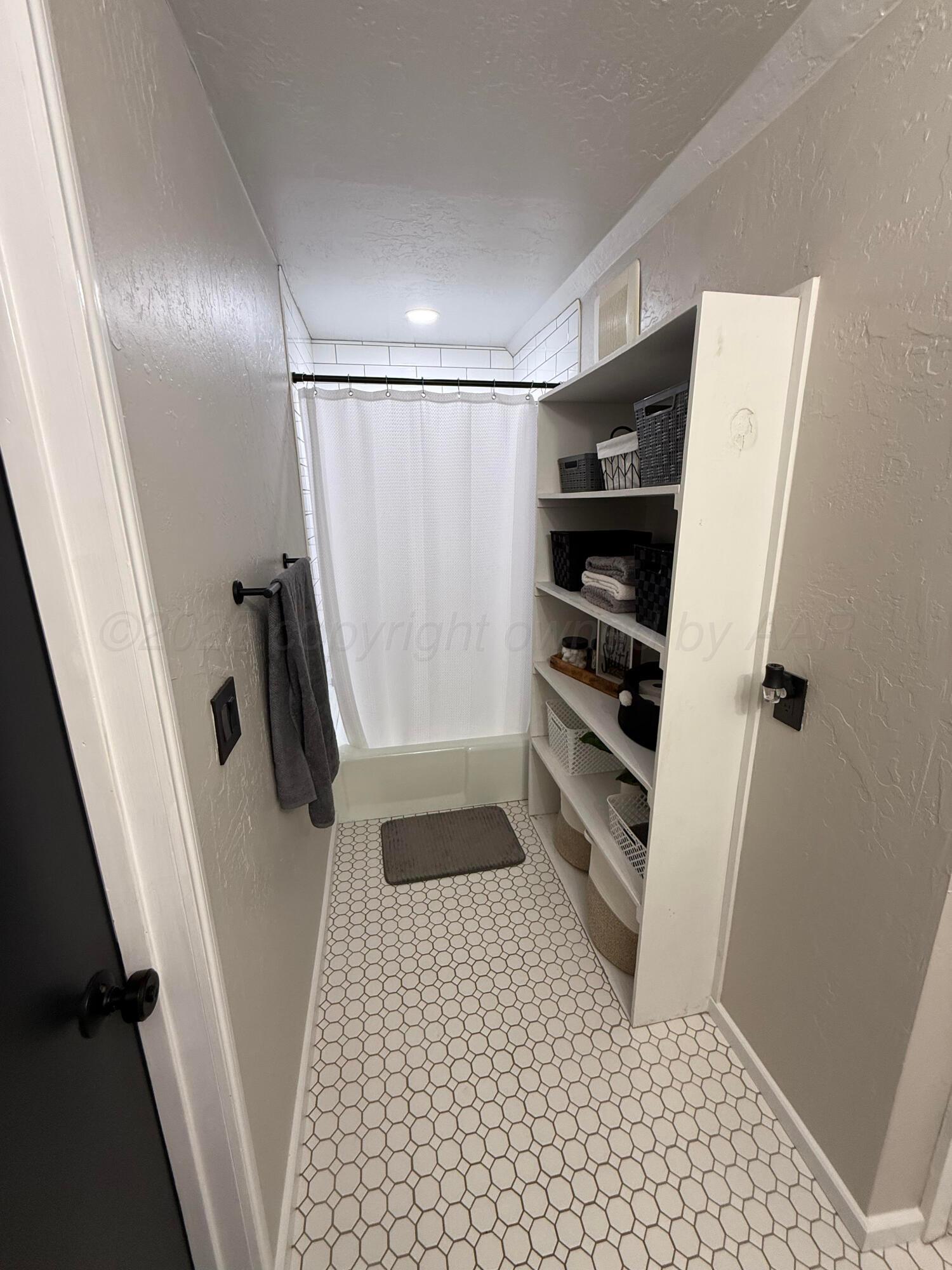 409 Franklin Avenue Property Photo 65