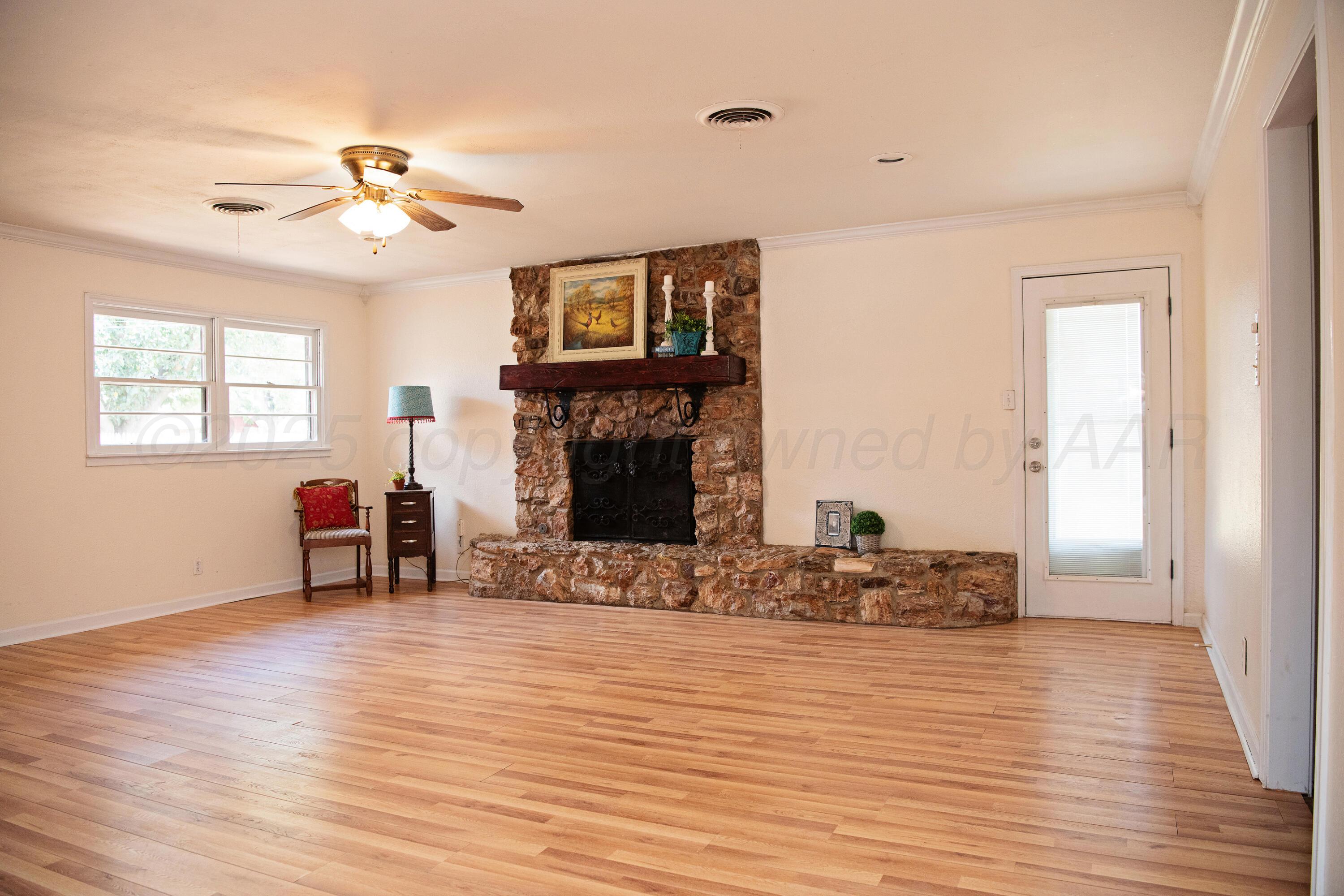 106 Beach Street Property Photo 6