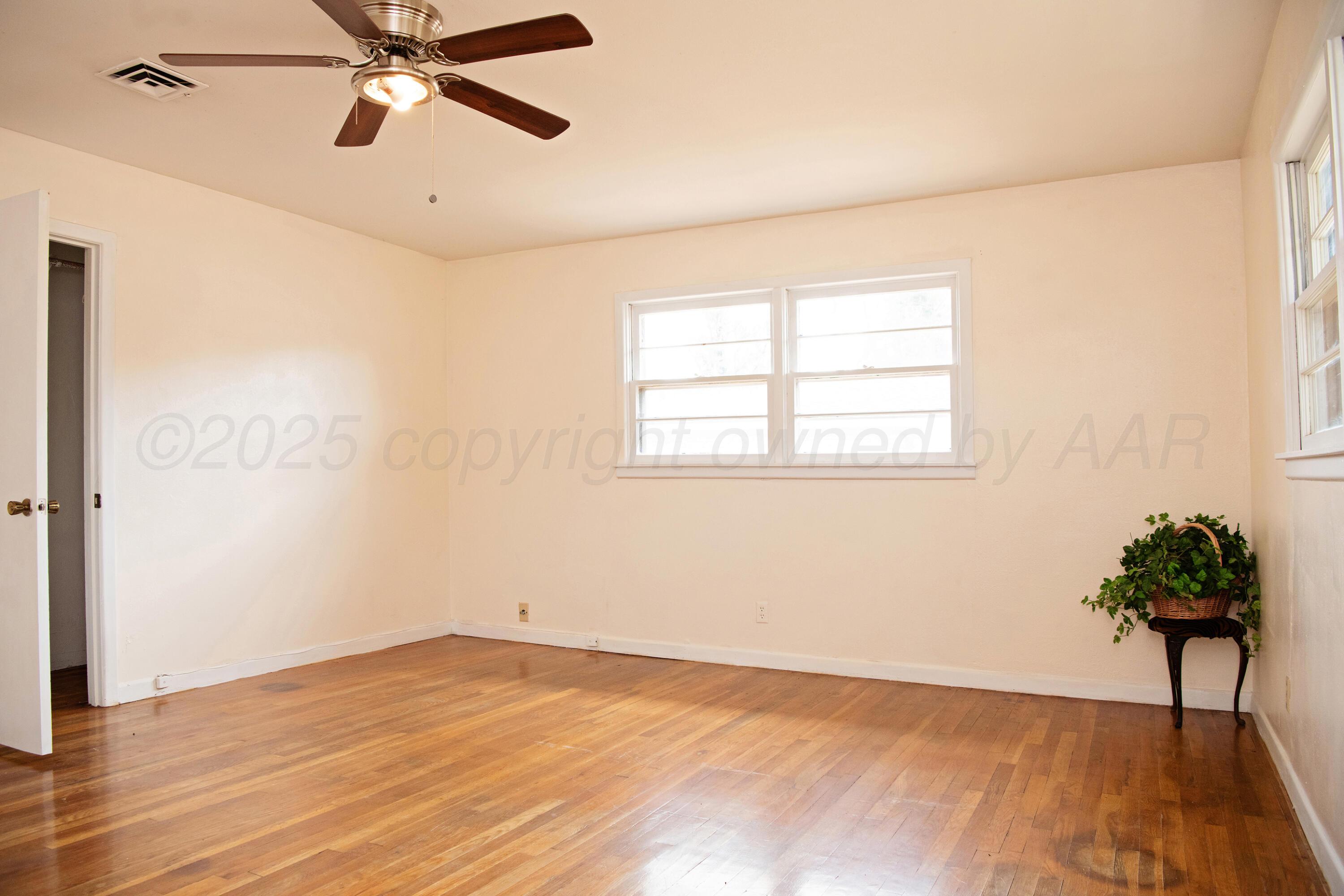 106 Beach Street Property Photo 16