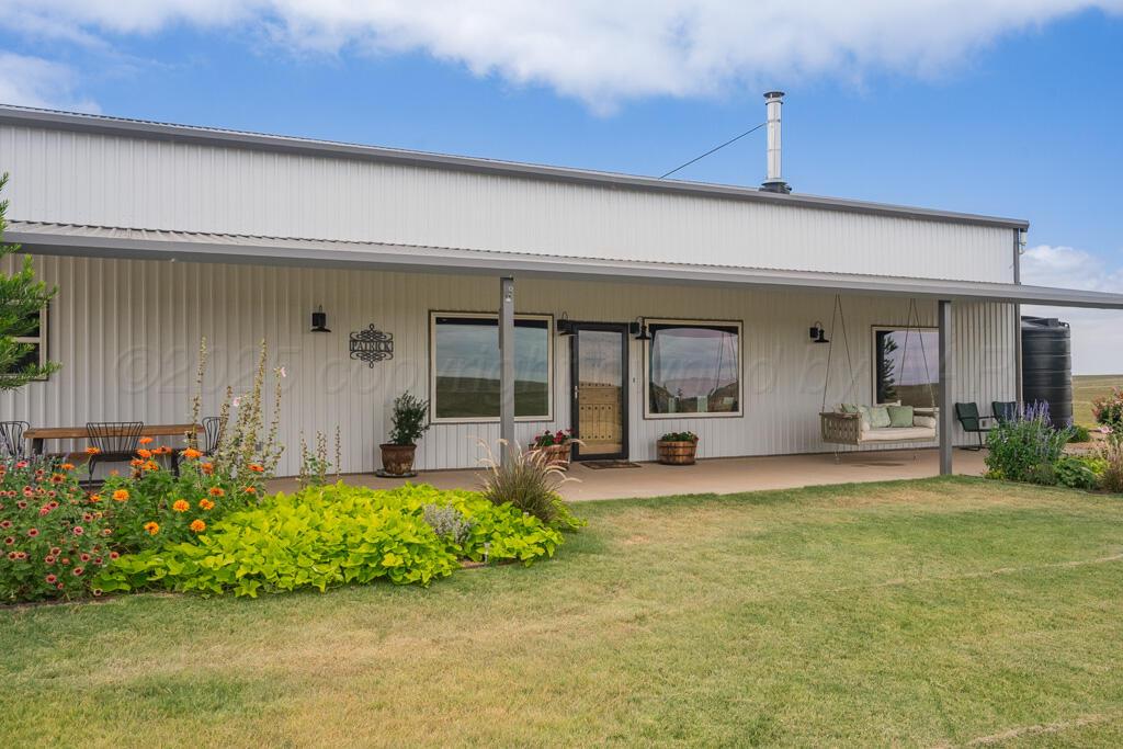 5355 Fm809 Property Photo 2