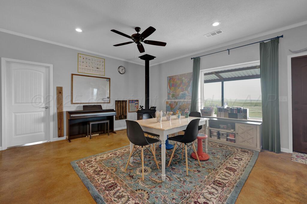 5355 Fm809 Property Photo 13