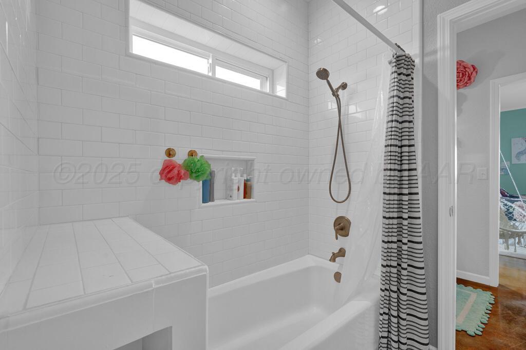 5355 Fm809 Property Photo 29