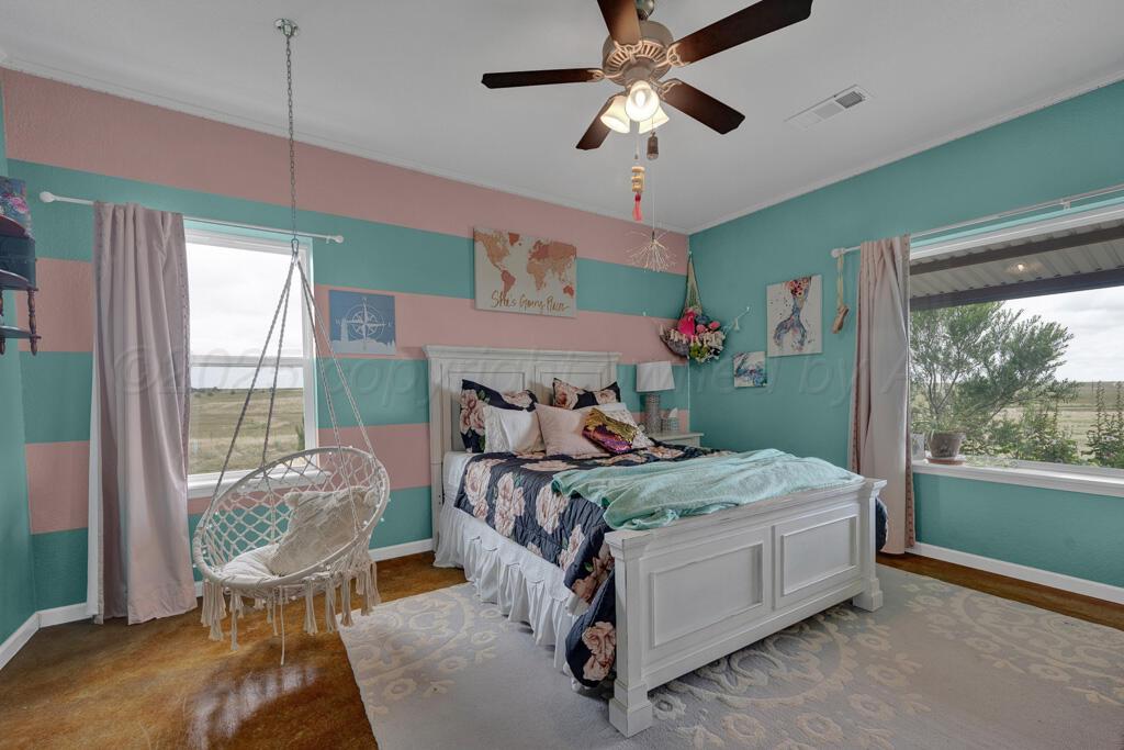 5355 Fm809 Property Photo 31