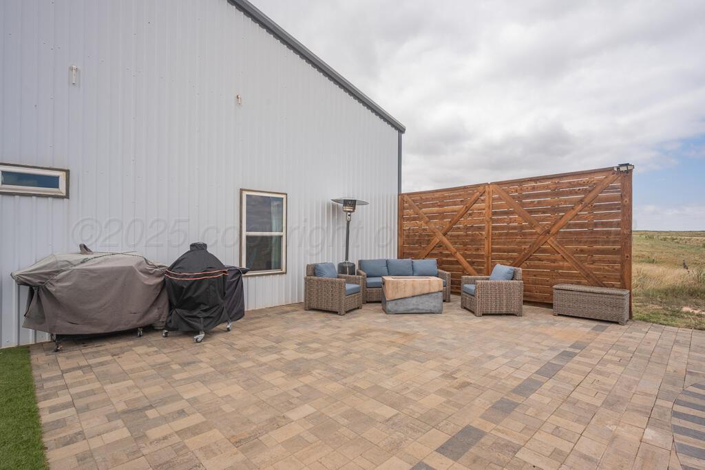5355 Fm809 Property Photo 37